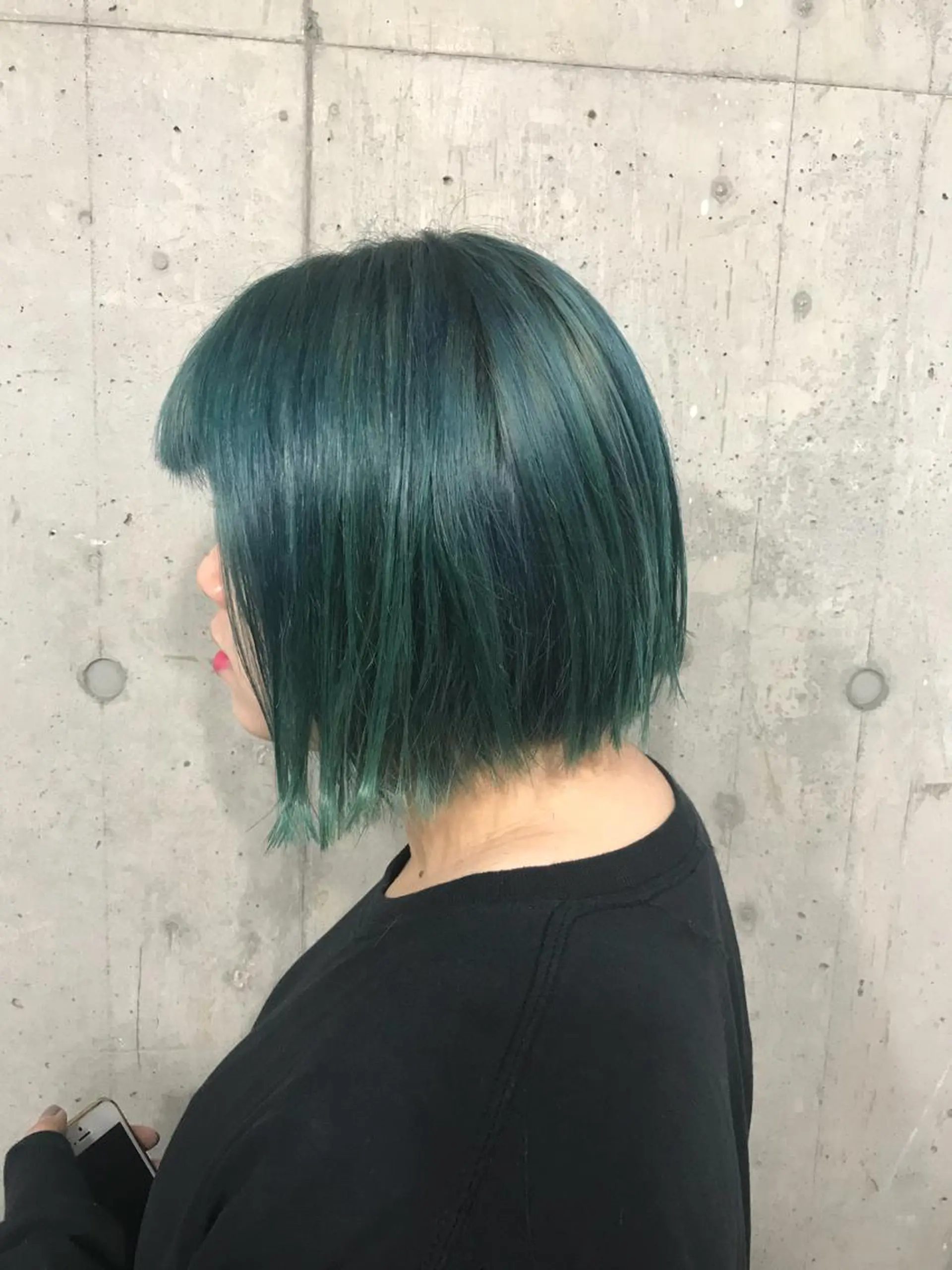 ショート カラー パーマ ヘアアレンジ メンズ キッズ ネイル マツエク・マツパ エメラルドグリーン グリーン サロンドミルク 原宿のヘアスタイル