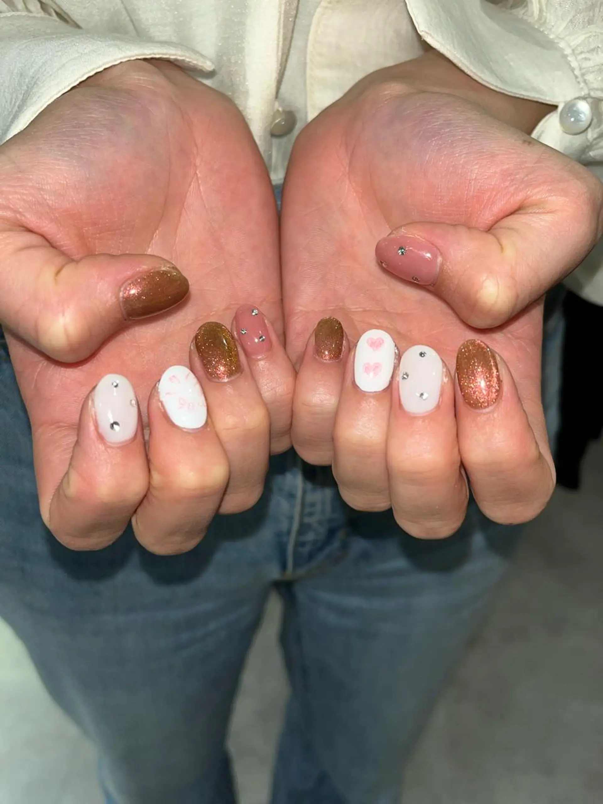 ネイル 🪐富島彩夏 /海外nail🪐のネイルデザイン