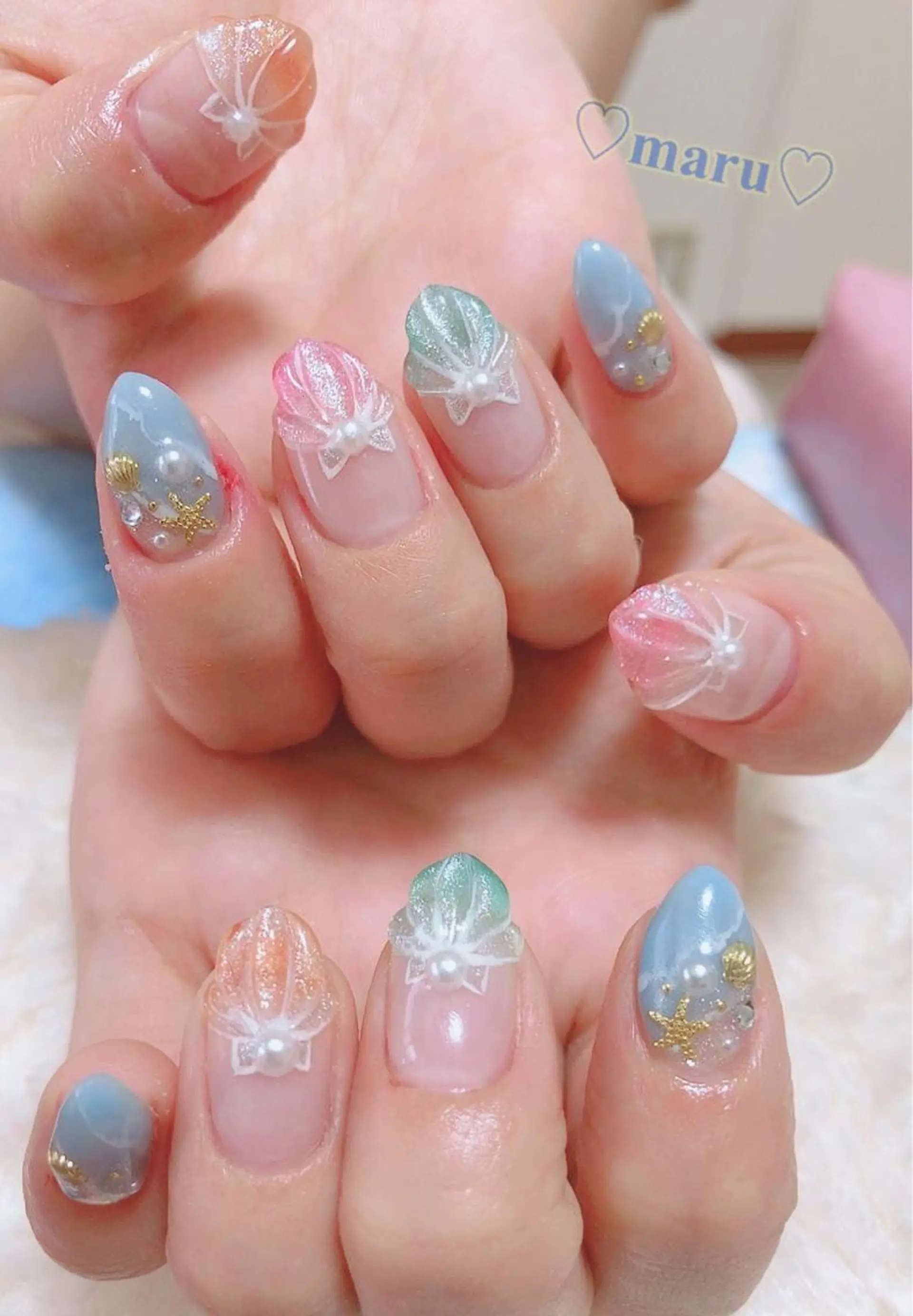 ネイル ハンドネイル フットネイル まるみ ♡のネイルデザイン