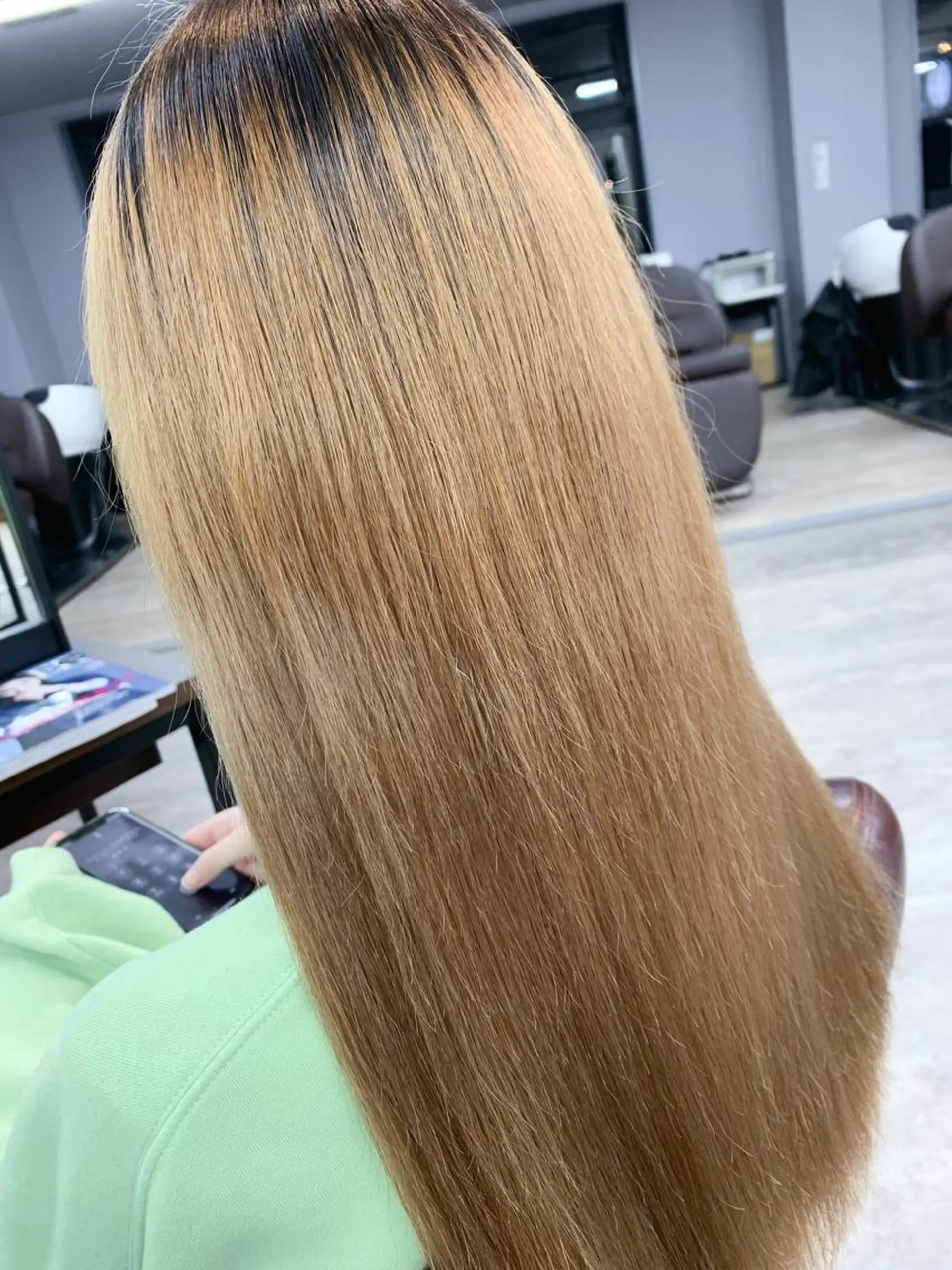 ロング 🥇近藤 恭輔🥇 Recharme新保のヘアスタイル