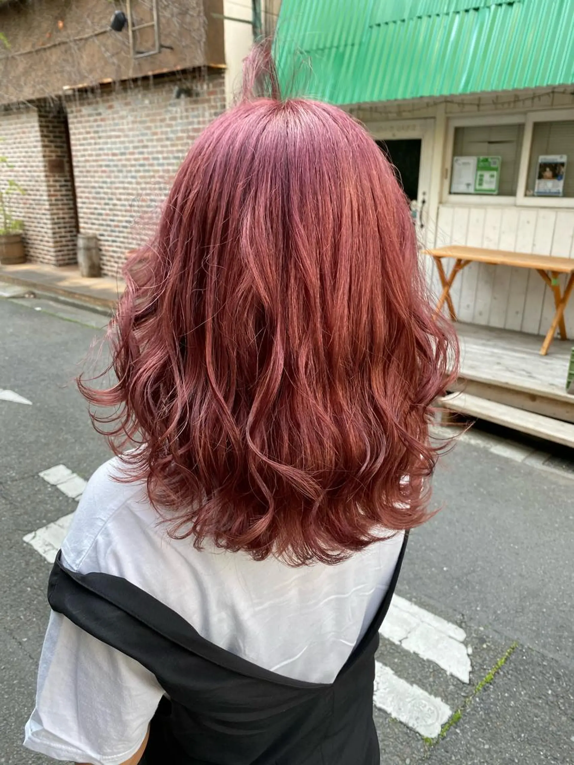 セミロング カラー ブリーチ指名No.1 Daikiのヘアスタイル