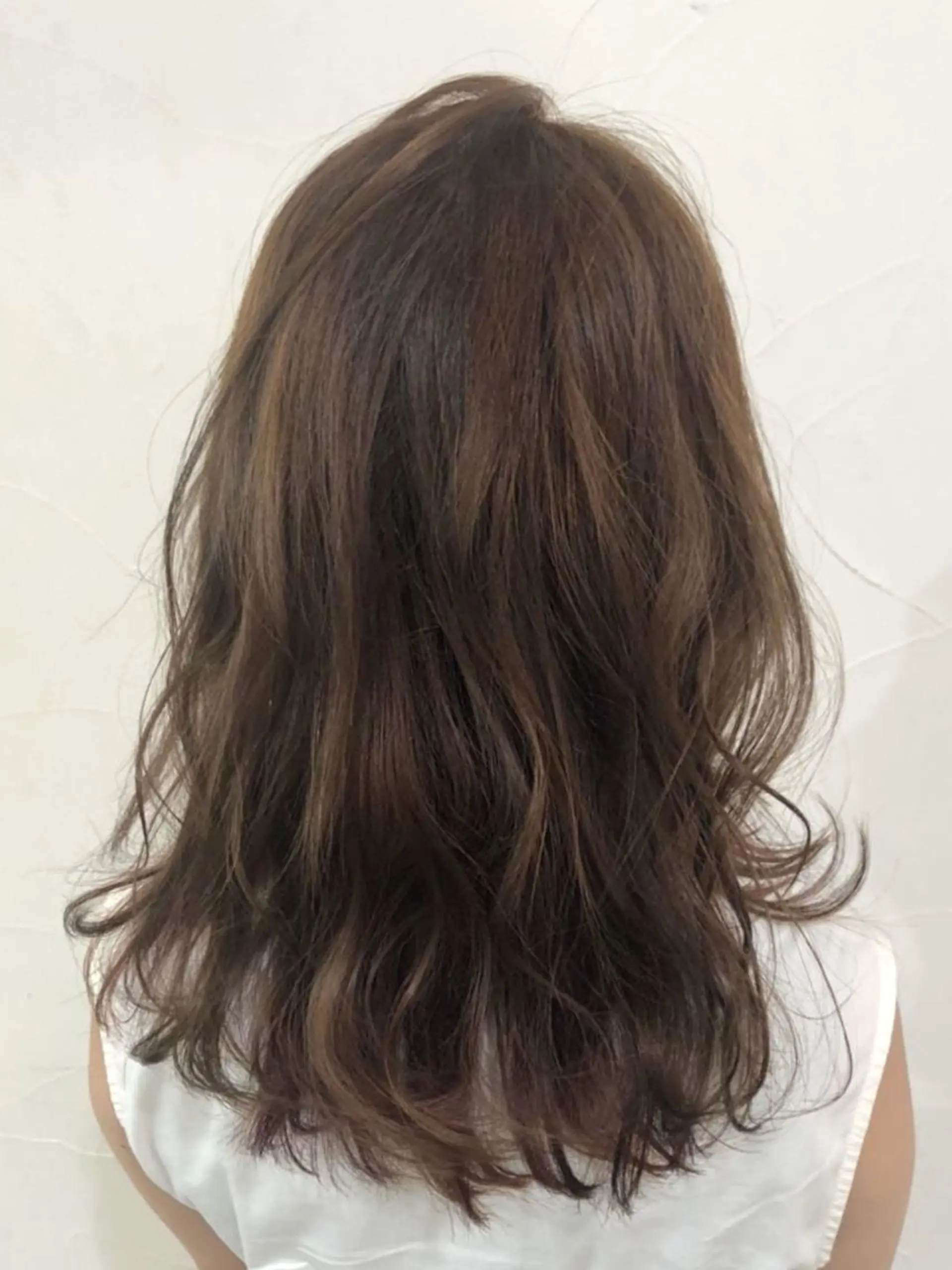 ミディアム 【髪質改善師】 鈴木伸之介のヘアスタイル