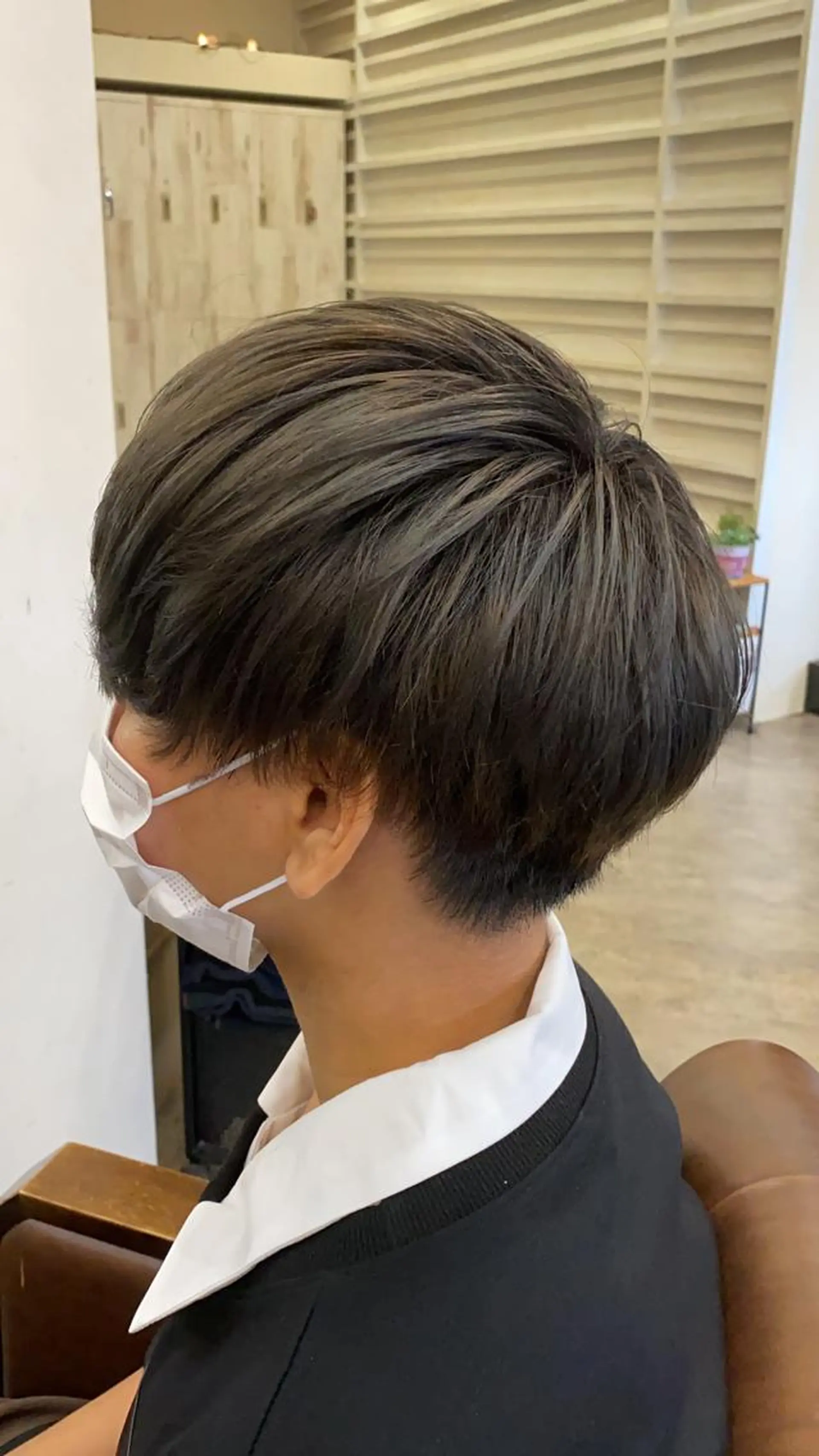 ショート カラー メンズ シルバー 🟢NEGi🟣 🫧髪質改善のヘアスタイル