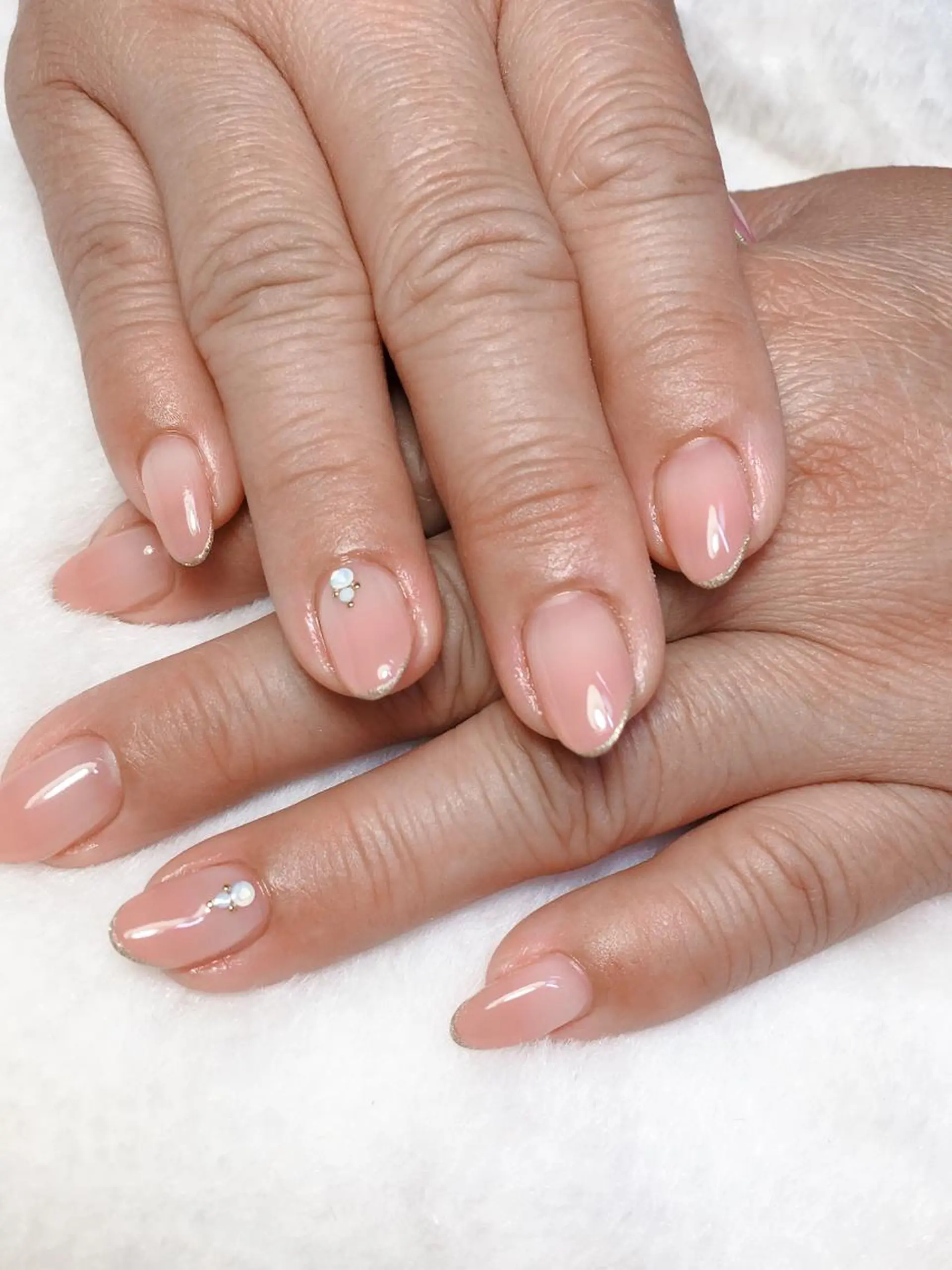 ネイル フレンチネイル グラデーション ハンドネイル kipinail 川﨑えりかのネイルデザイン