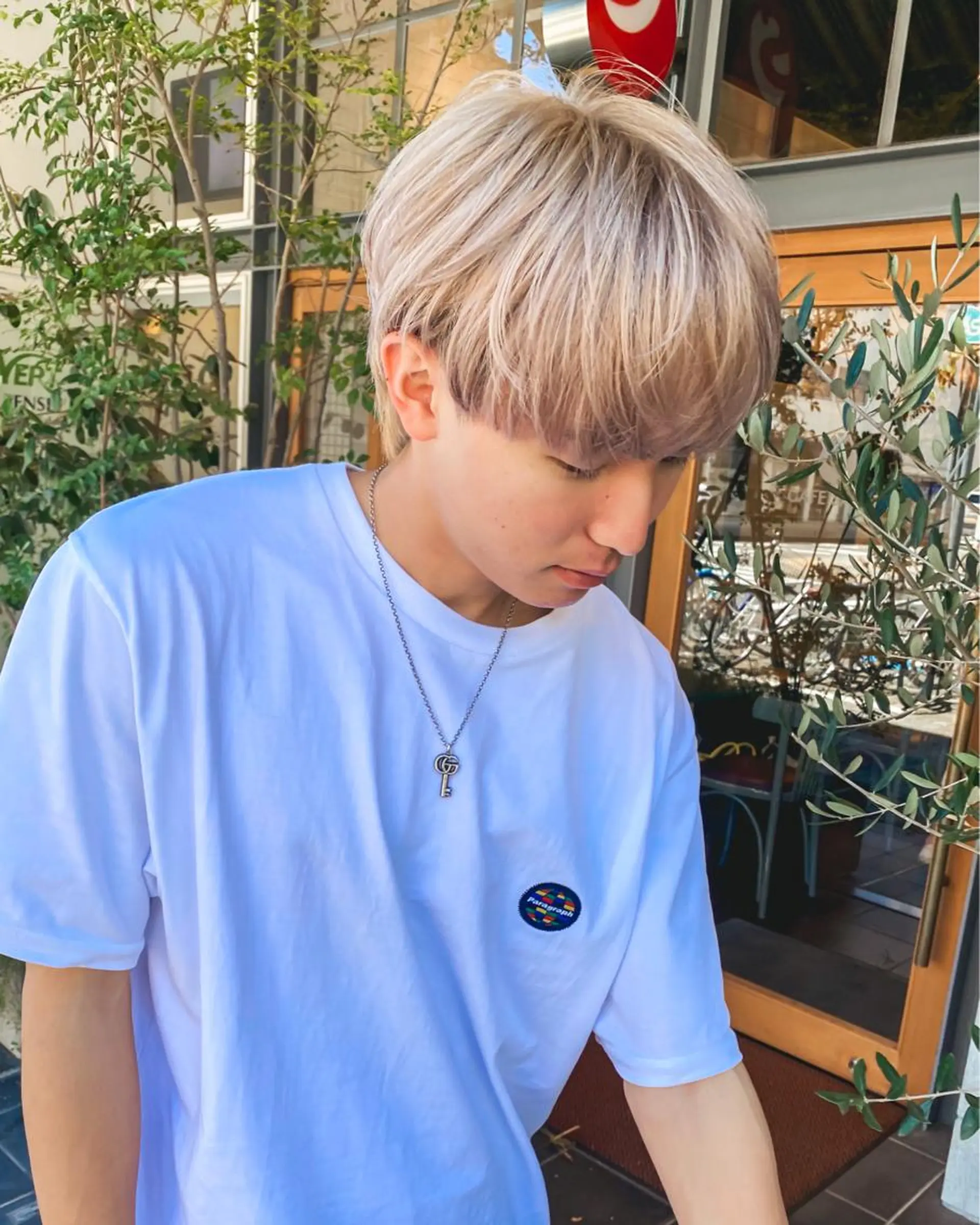 ショート カラー メンズ メンズブリーチ メンズハイトーン ベージュカラー ブリーチ ブロンド カット ヘアカラー 栄/矢場町 三井太朗のヘアスタイル