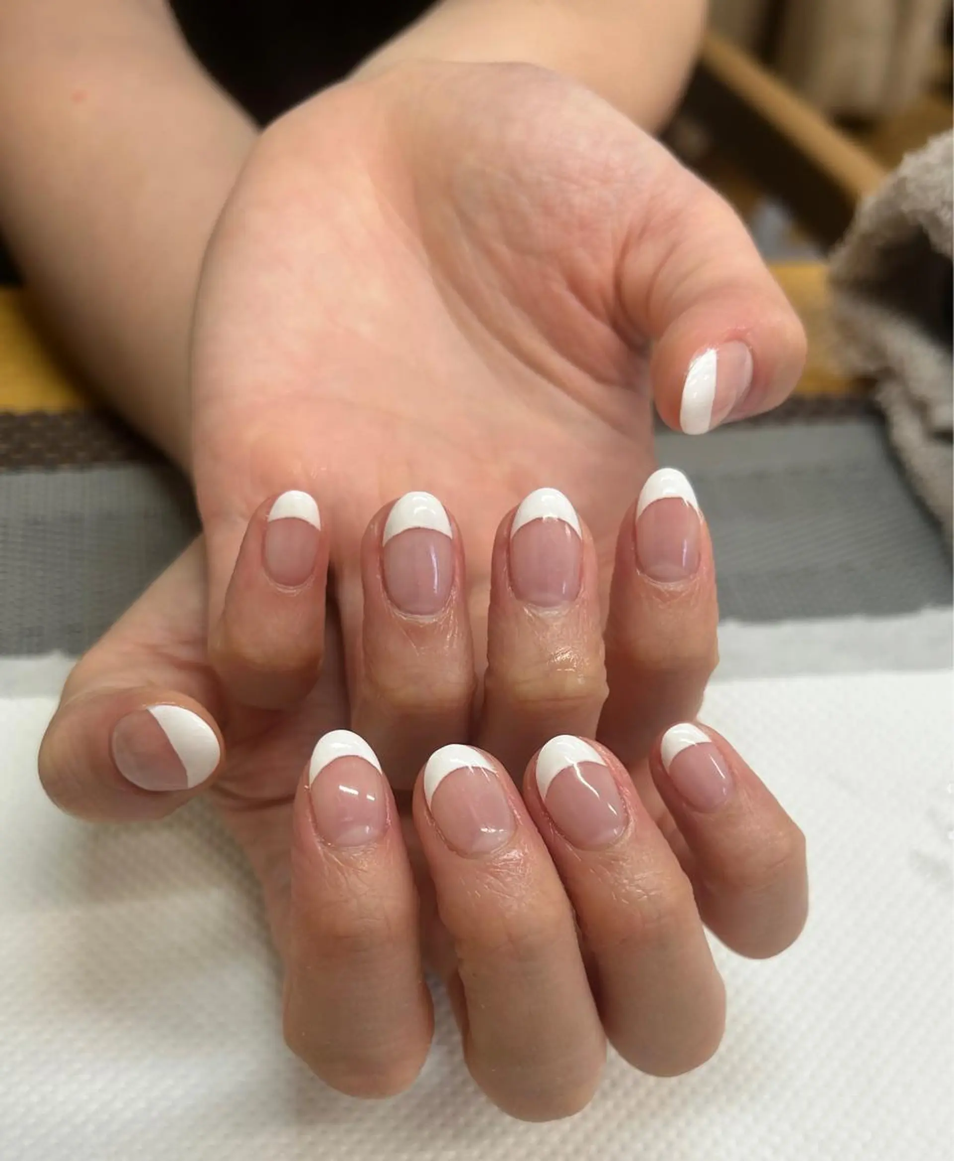 ネイル フレンチネイル nail&eyelash ercher 立川北口店所属・🧡Ercher あゆみ🧡のネイルデザイン