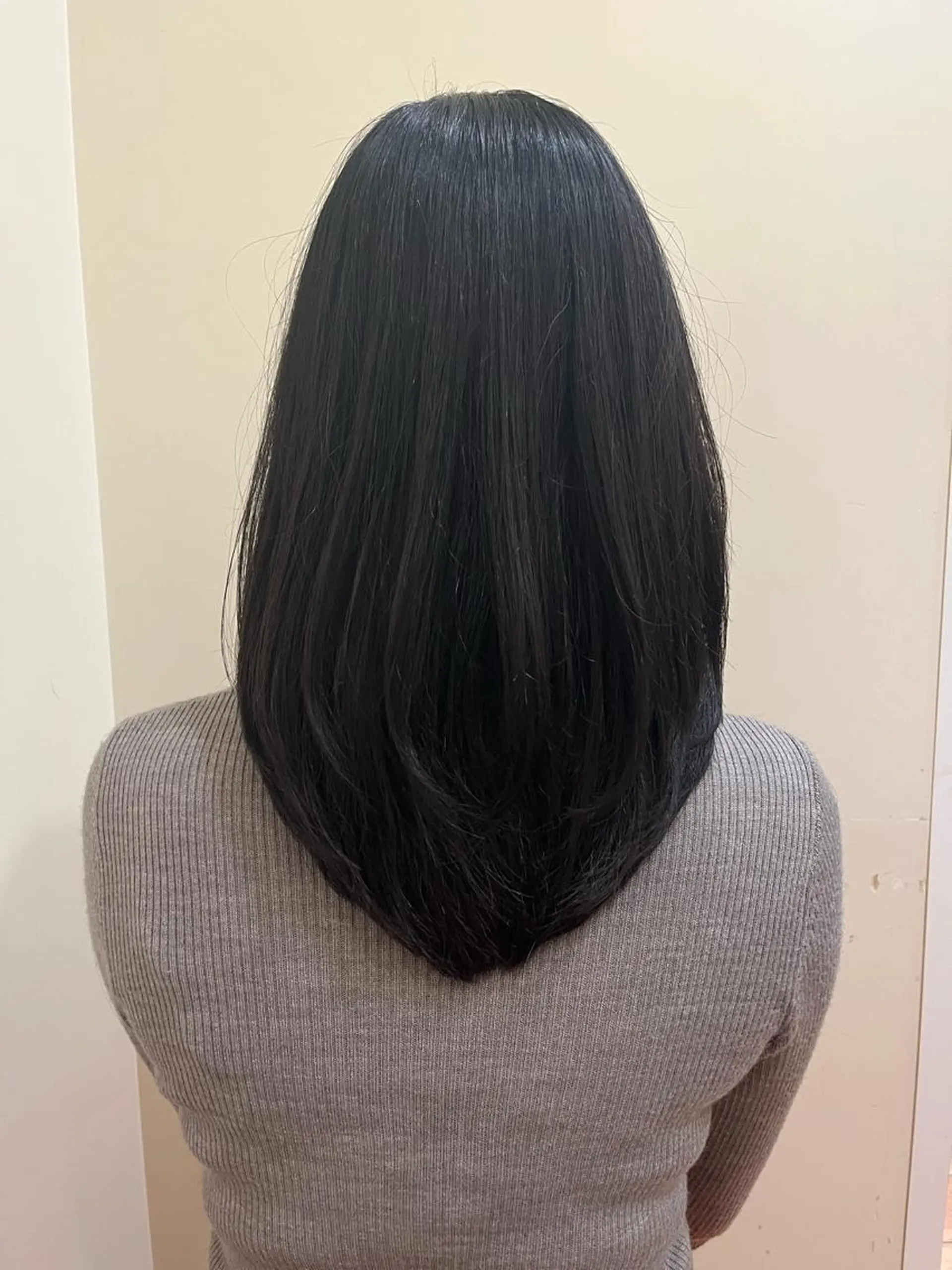 ロング ⬛️⬜️髪質改善⬛️ ⬜️藤川慎太郎のヘアスタイル