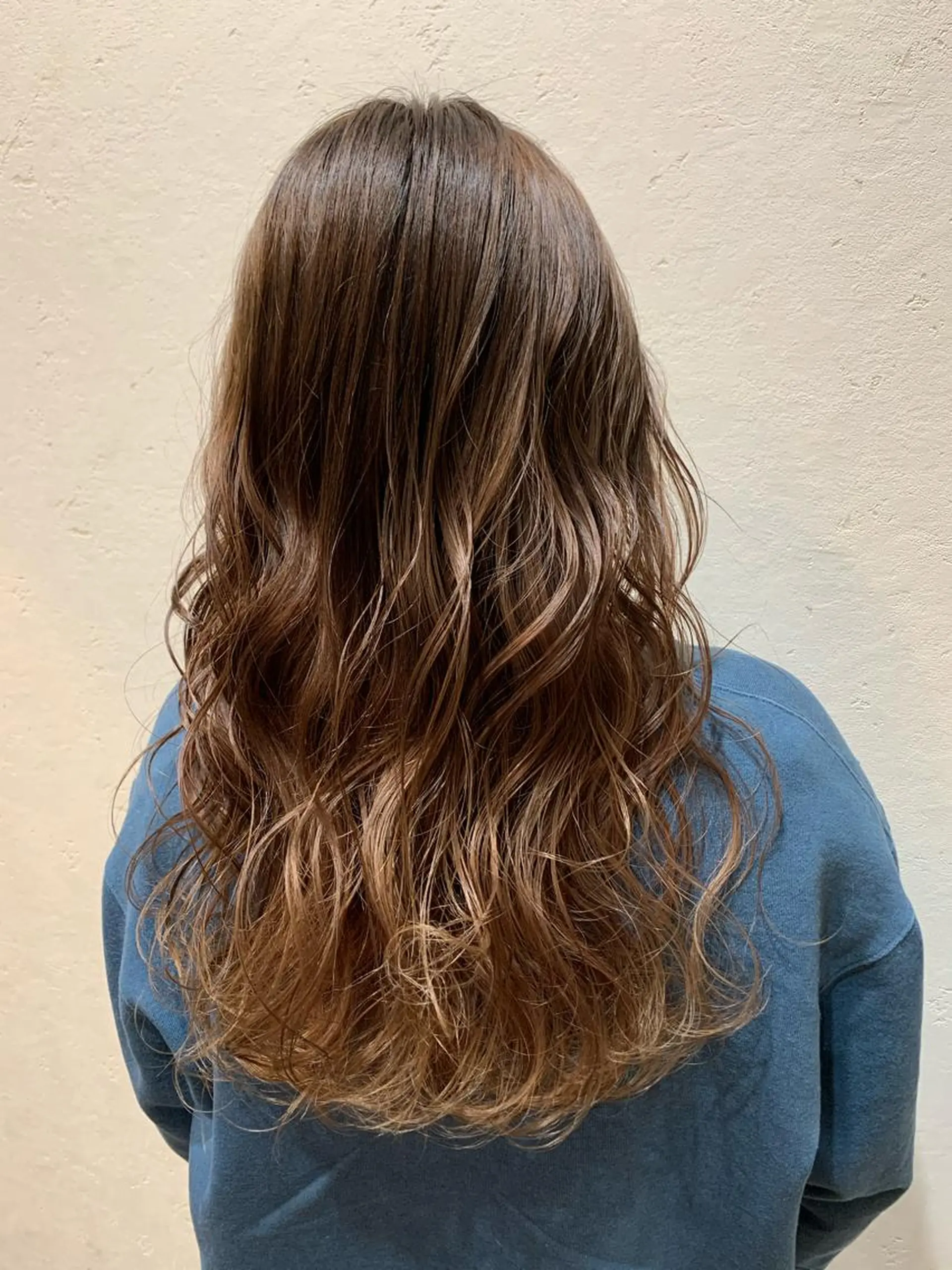 ロング カラー 天野 開のヘアスタイル