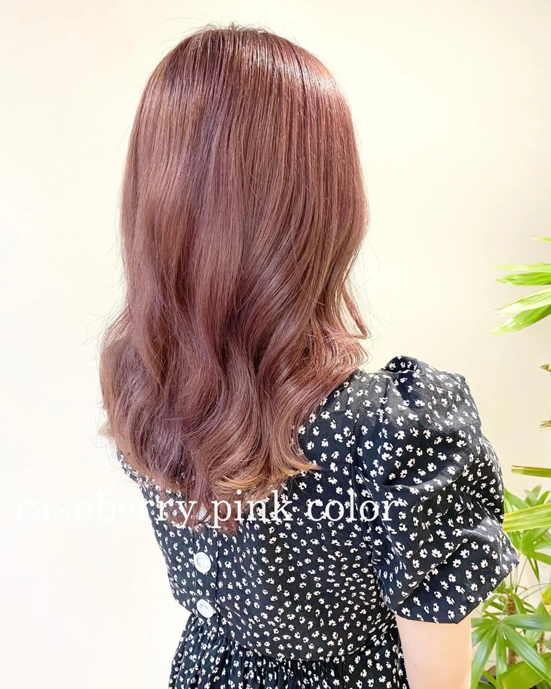 セミロング カラー clomus所属・YUKA艶髪 🌸寛ぎ部屋のヘアスタイル