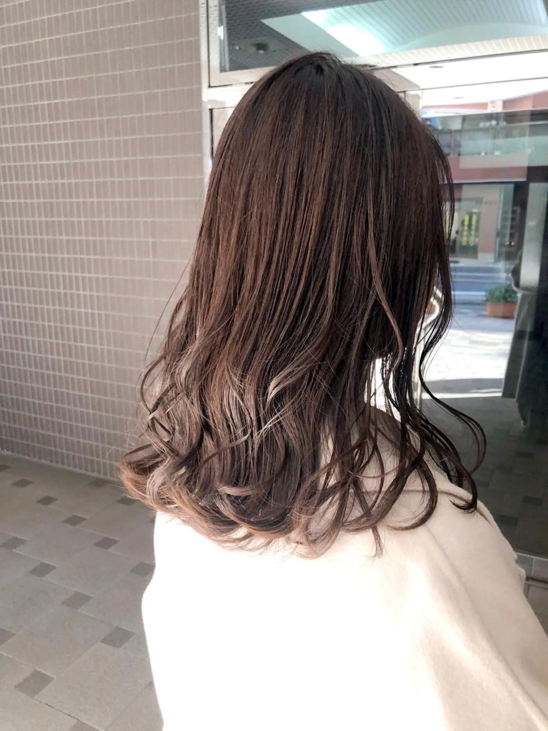 カラー ラベンダーカラー カット ヘアカラー トリートメント 後藤 陽花子のヘアスタイル