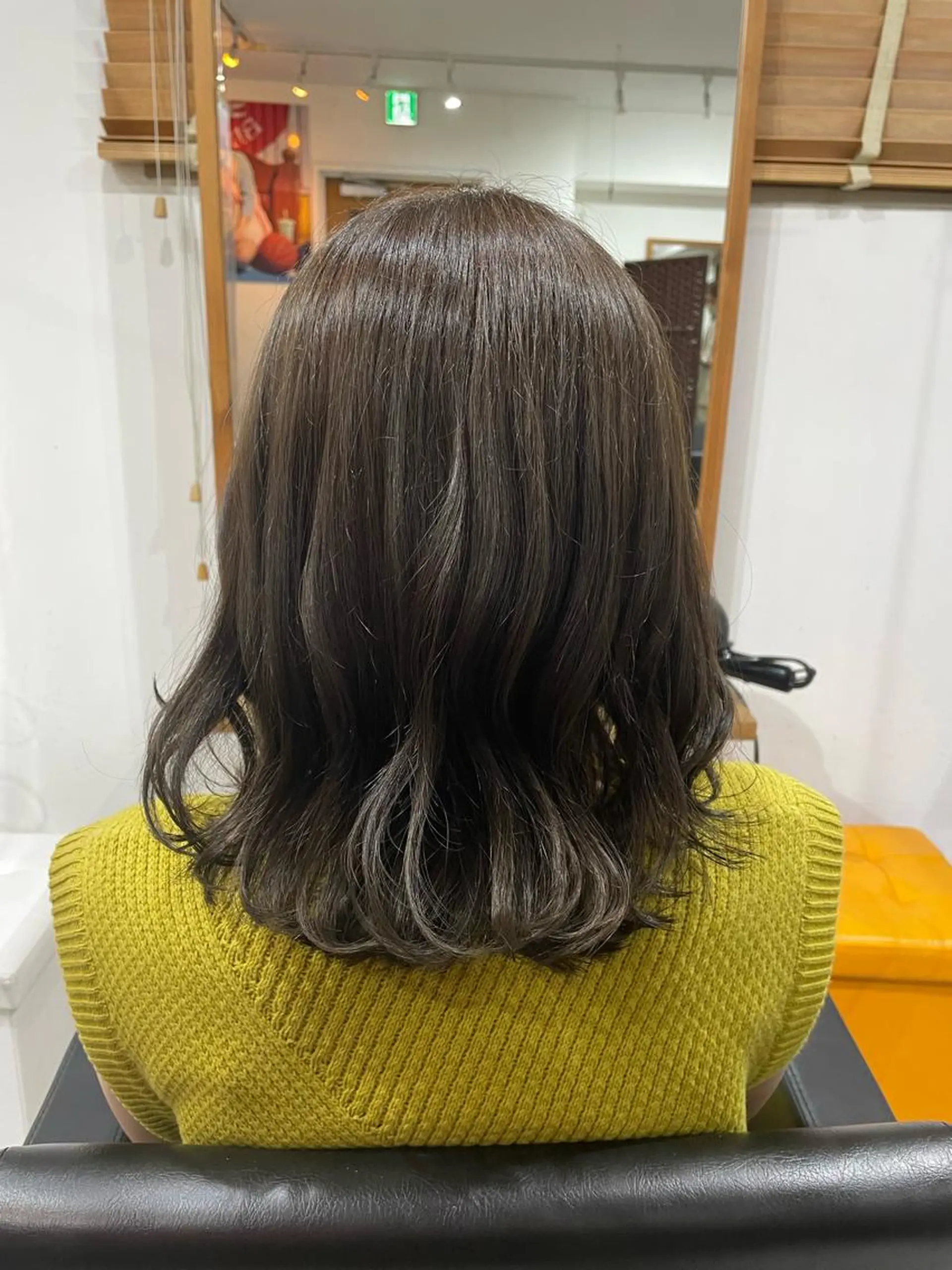 ミディアム 🐬脱白髪染めカラー 清水大世🐬のヘアスタイル