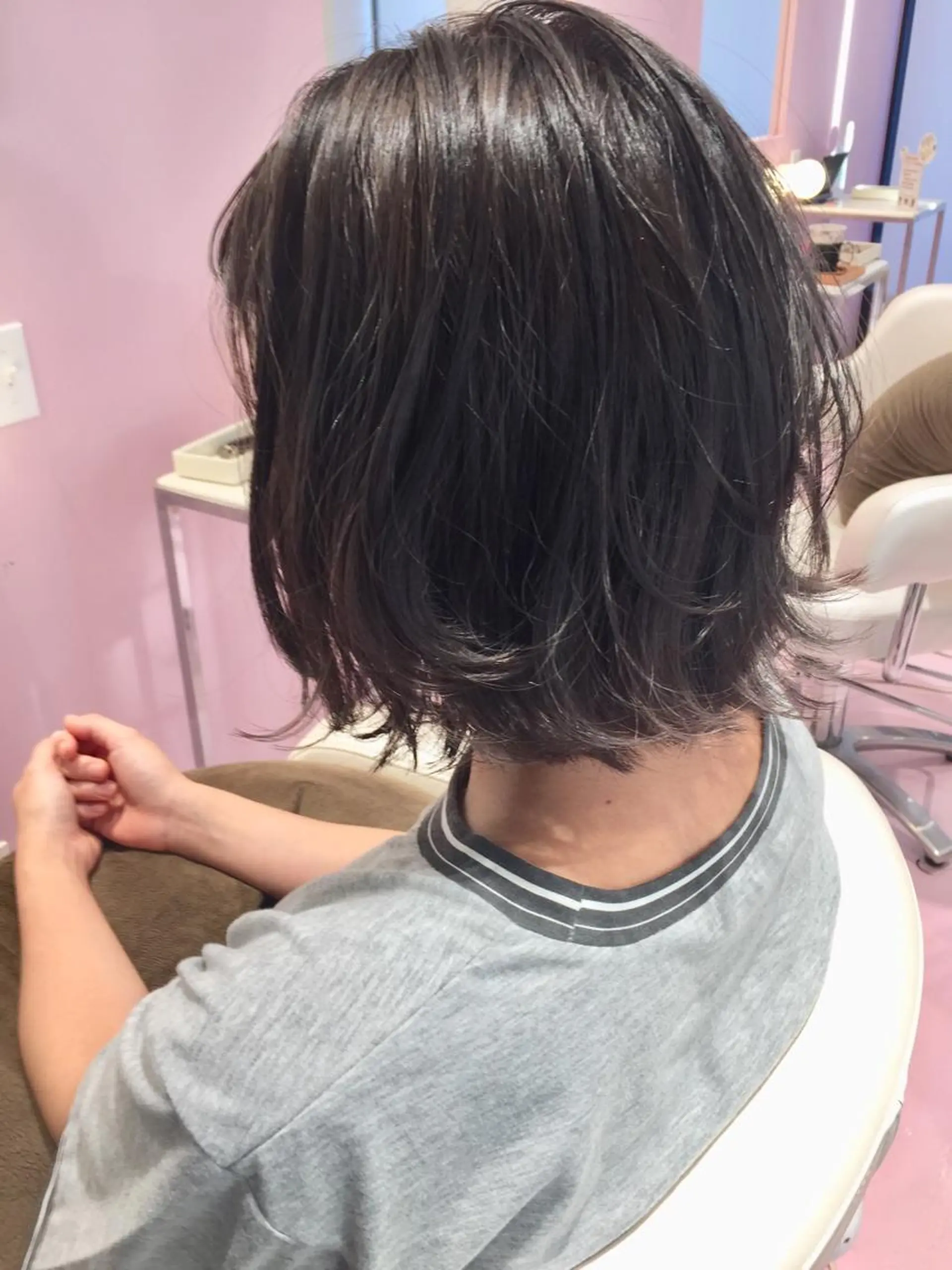 ミディアム アッシュ アッシュグレー アッシュグレージュ 所渉/韓国レイヤー /ウルフカットのヘアスタイル