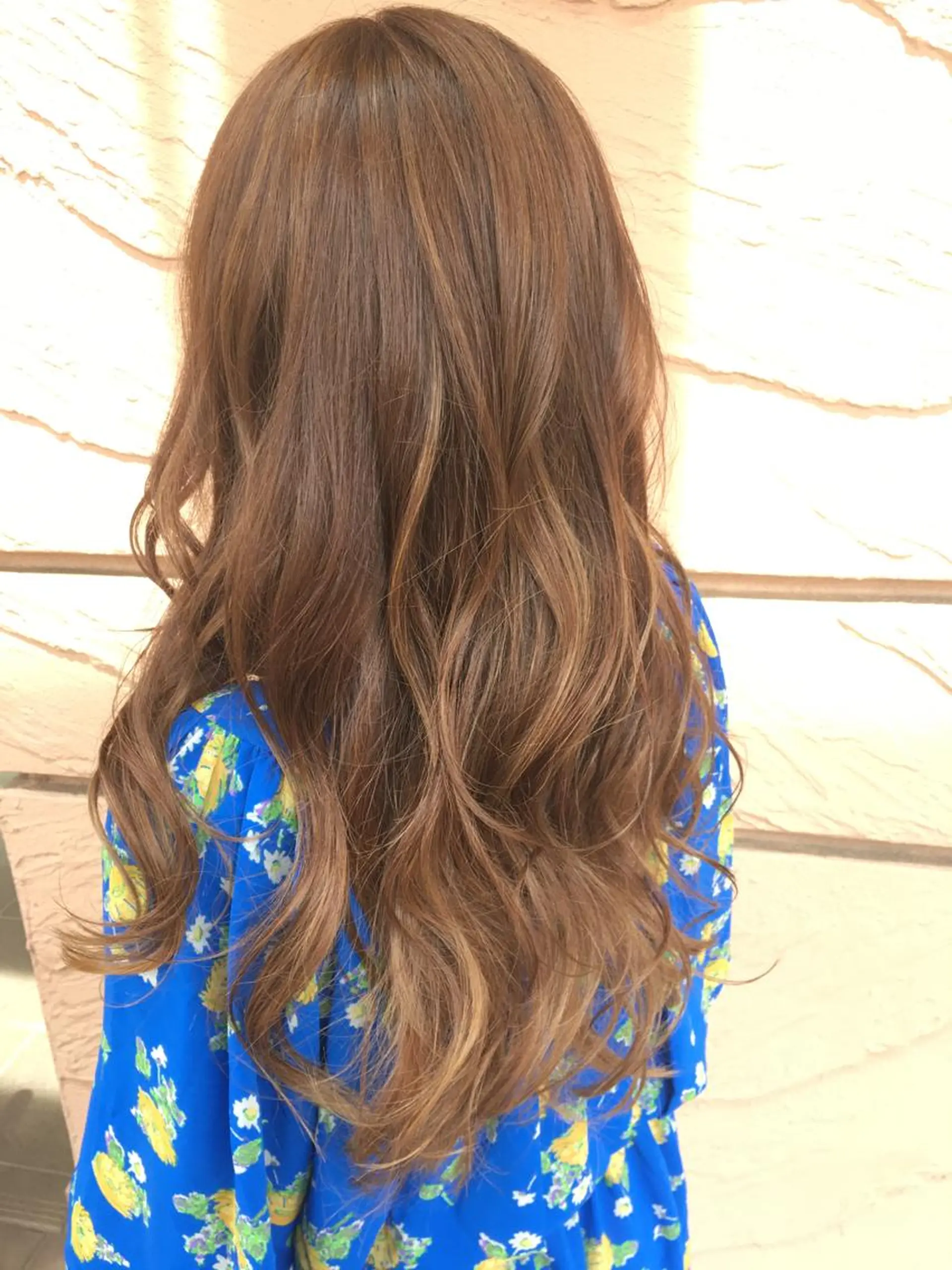 ロング カラー バレイヤージュ レイヤーカット トリートメント 髪質改善/美髪矯正 マネージャー福永のヘアスタイル