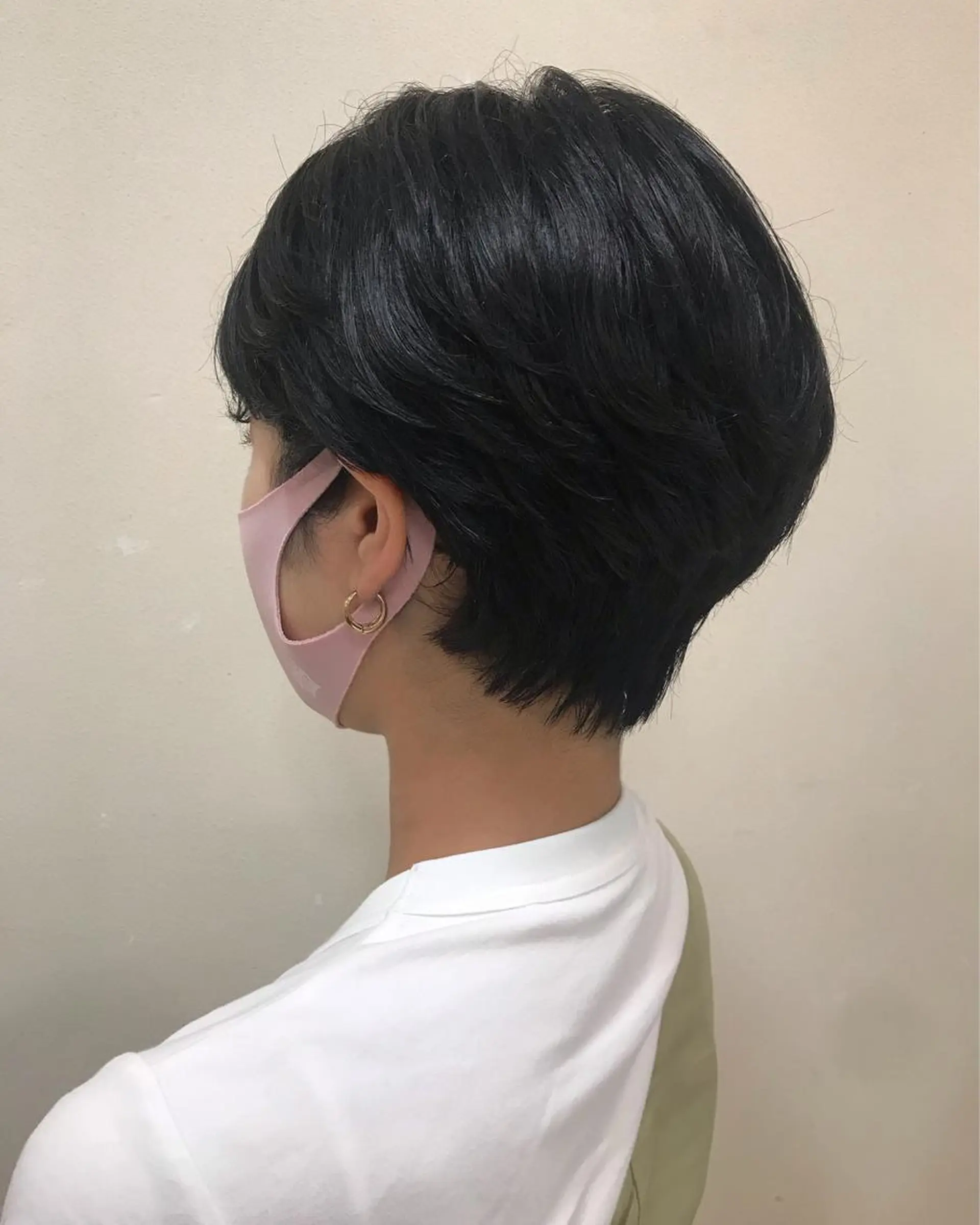 ショート 林 瑠夏のヘアスタイル