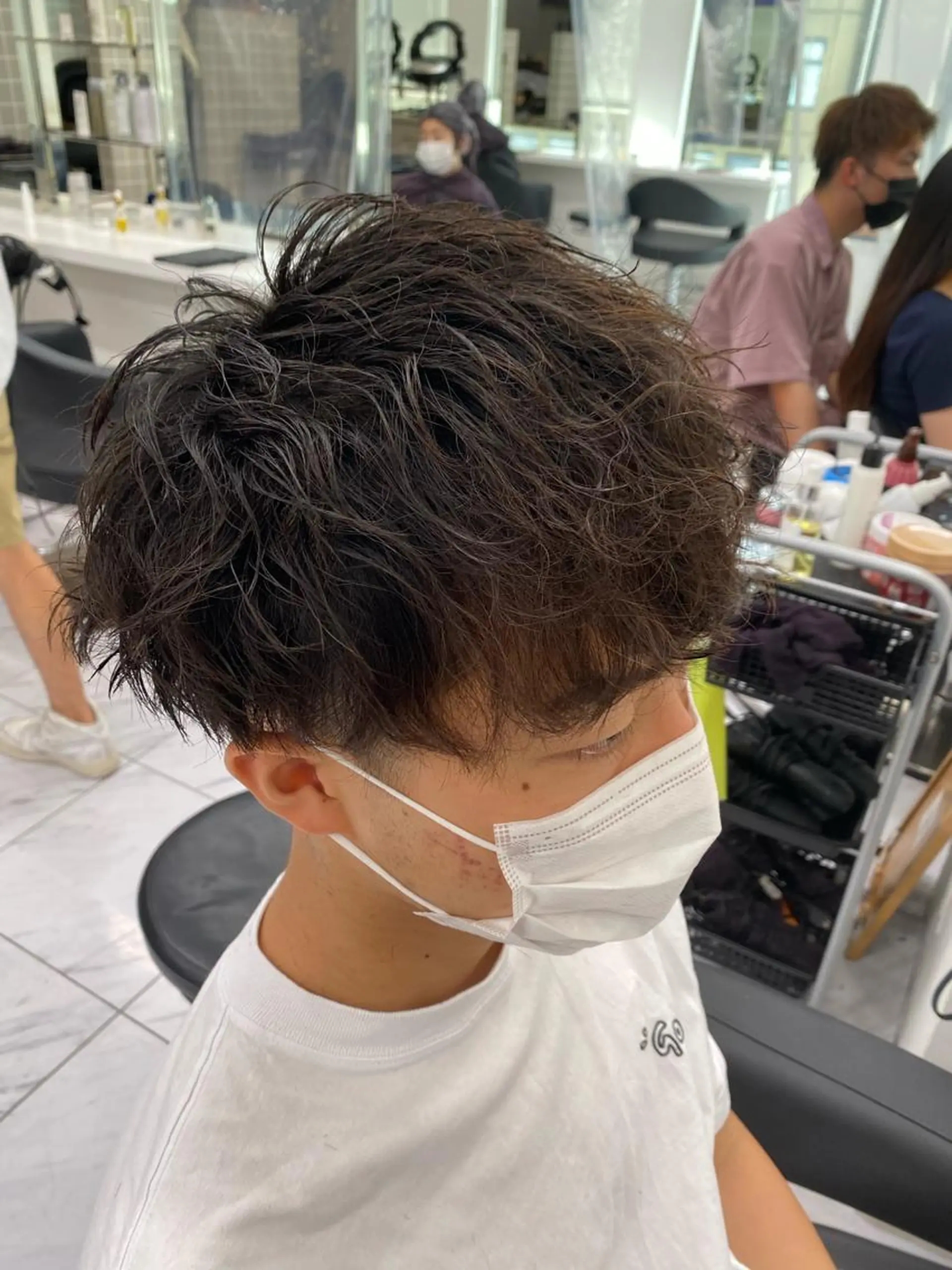 セミロング カラー パーマ ヘアアレンジ メンズ カット パーマ メンズ特化 水口湧太のヘアスタイル