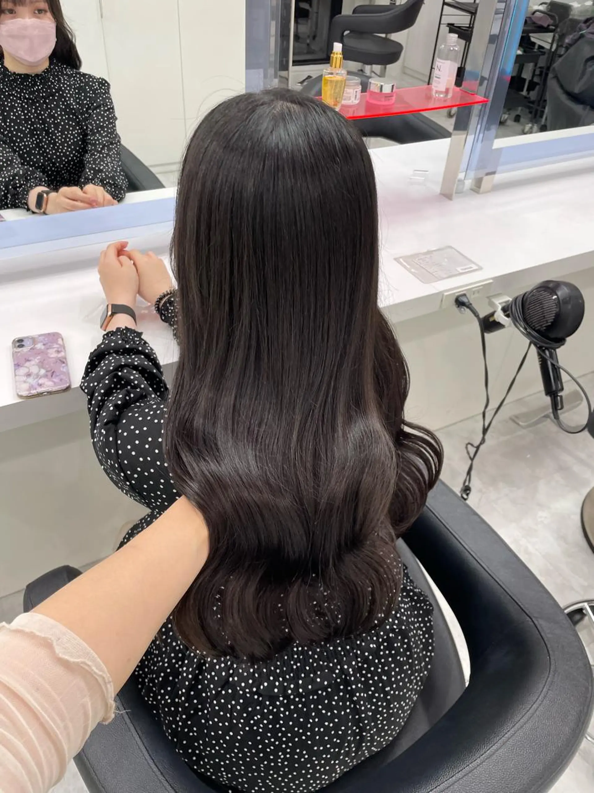 セミロング カラー ヘアアレンジ Ella所属・nana【艶髪】/ レイヤー/縮毛矯正のヘアスタイル