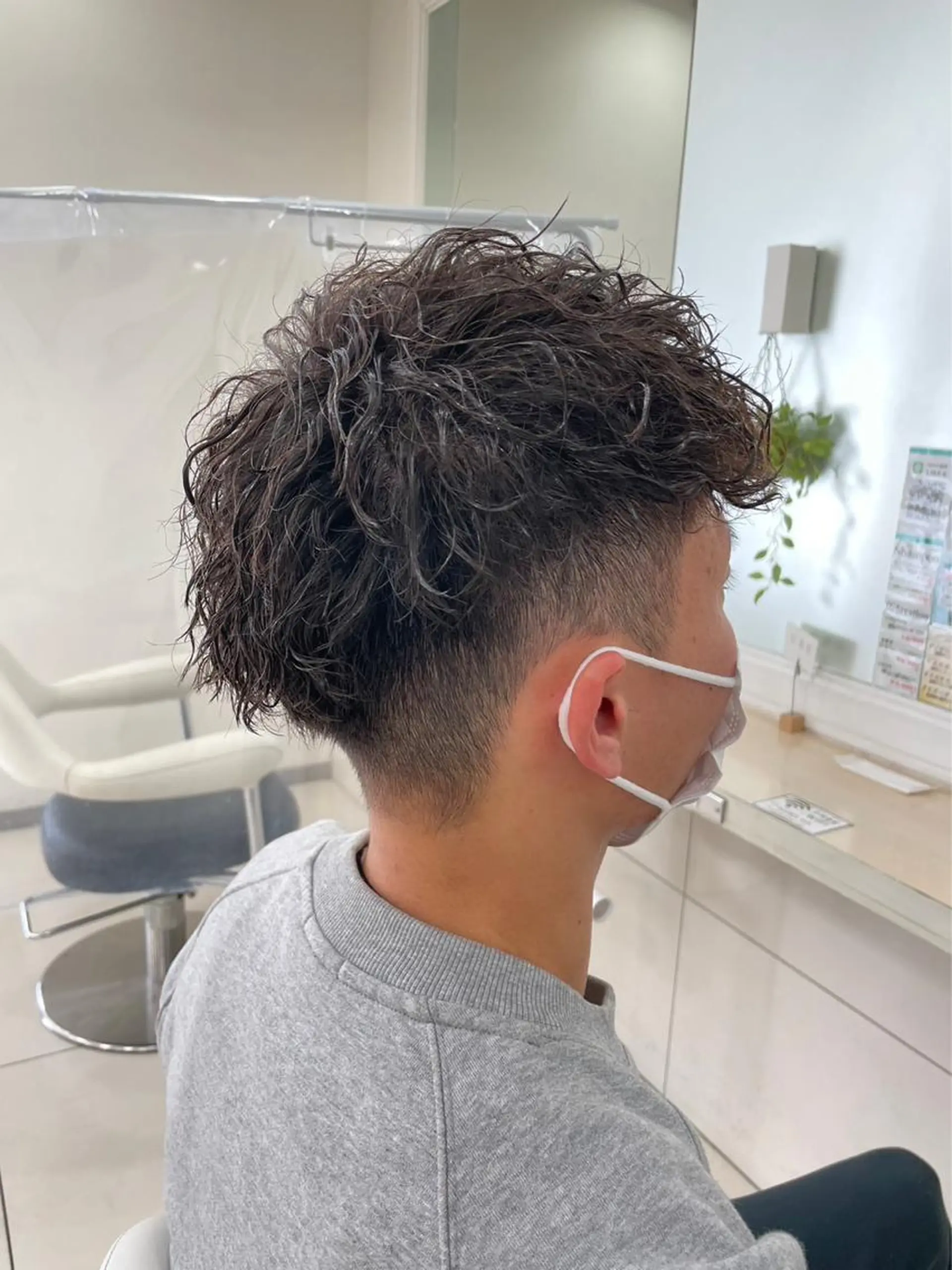 ショート パーマ メンズ 成田 恭介のヘアスタイル