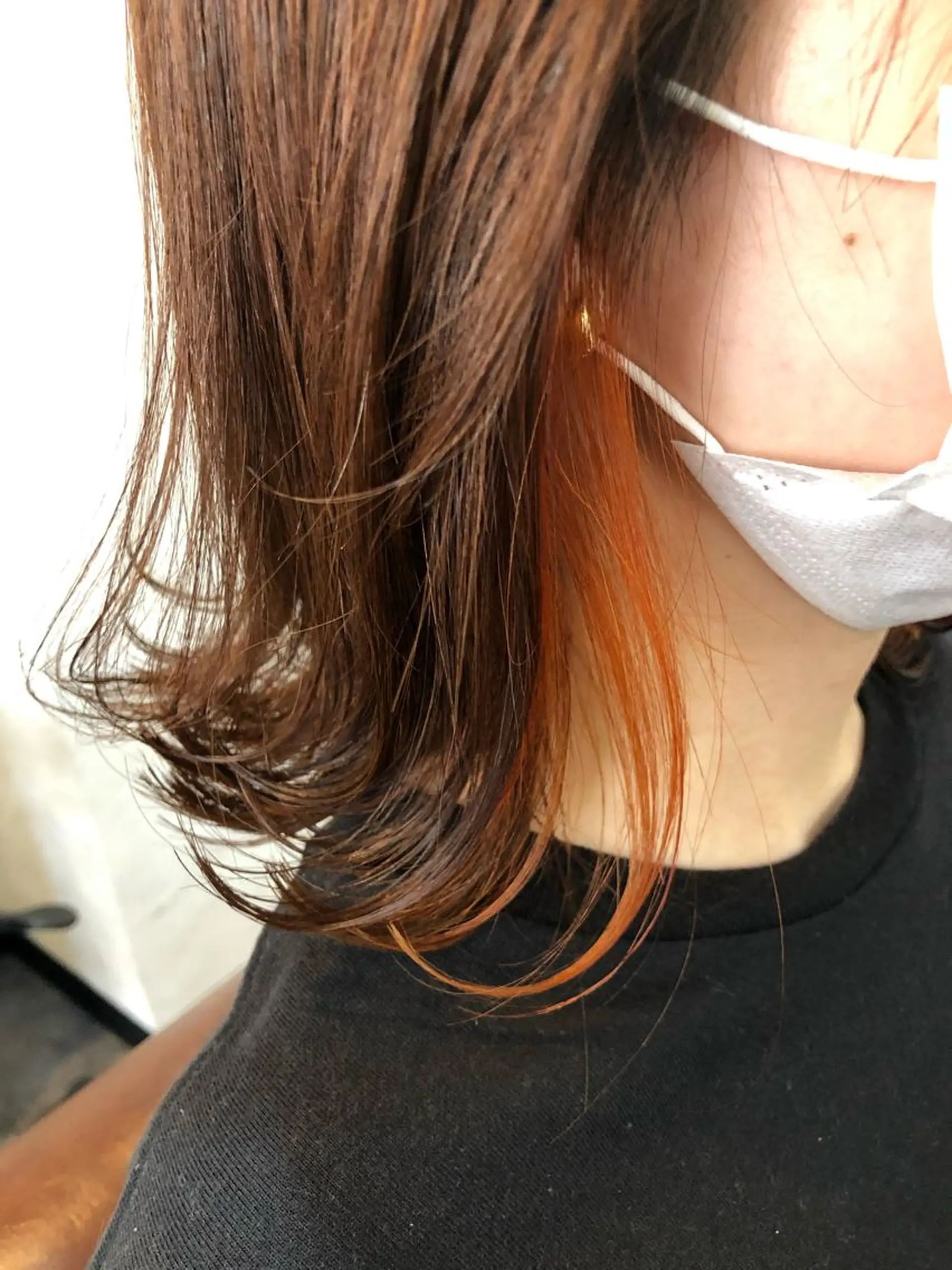 ミディアム カラー 出雲 莉奈のヘアスタイル