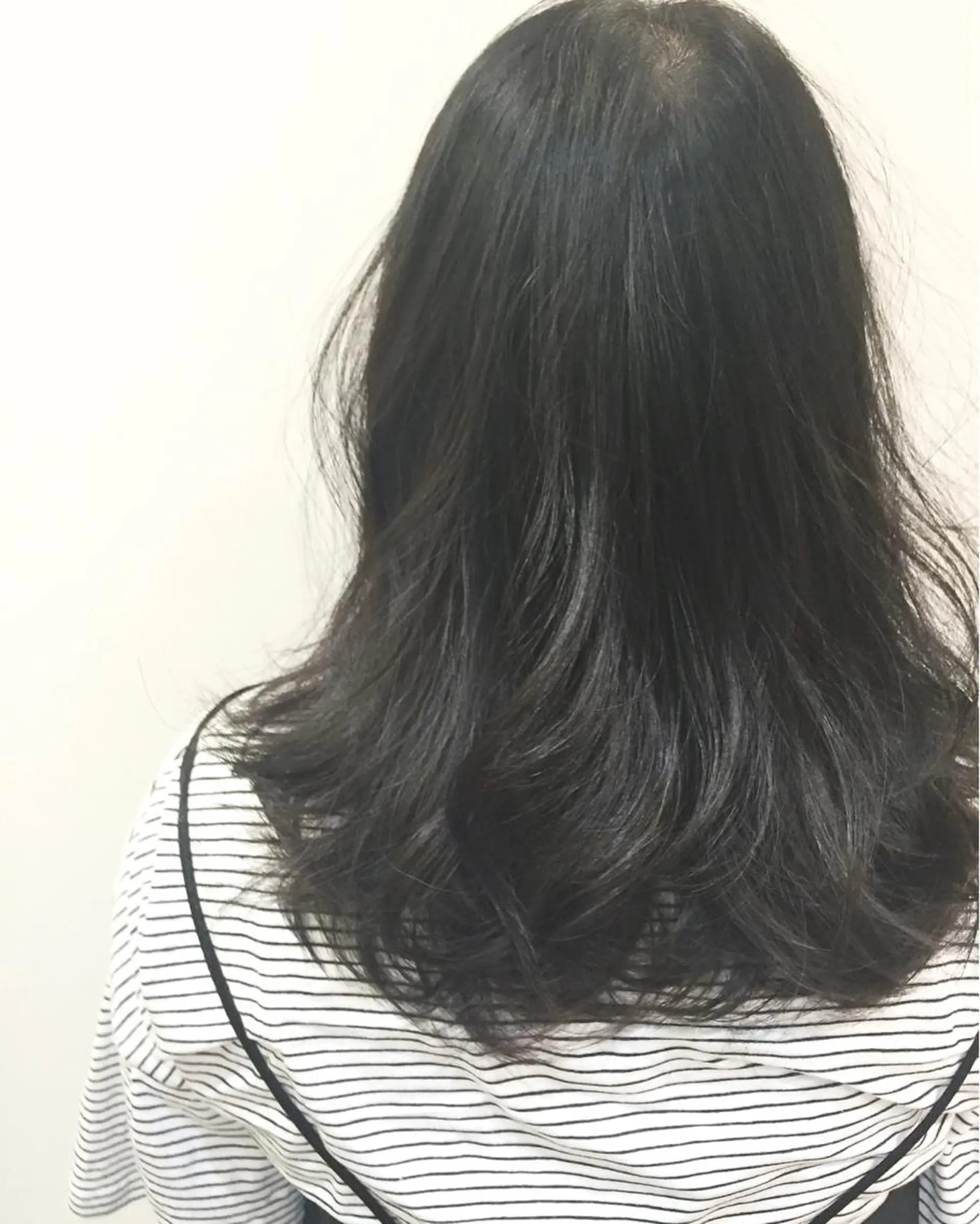 ショート ミディアム セミロング ロング カラー アッシュ シルバー シールエクステ⭐️ オオミタクヤのヘアスタイル