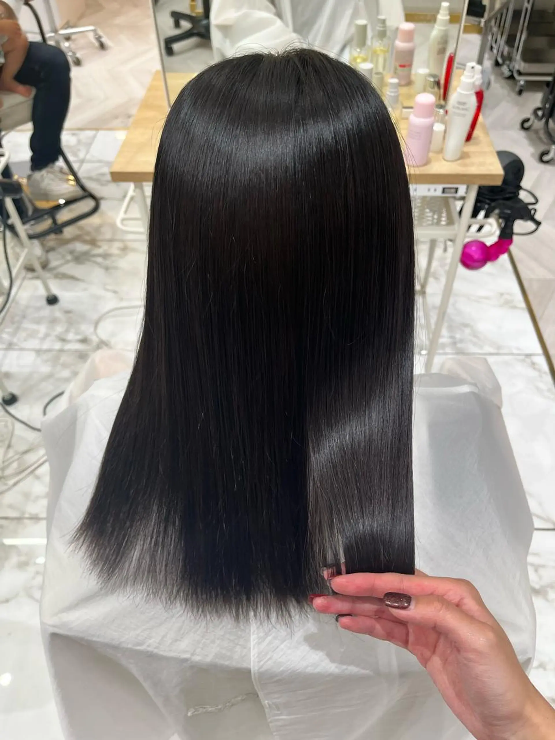 ロング トリートメント ∴Sanae. ∴ トータルビューティーのネイルデザイン