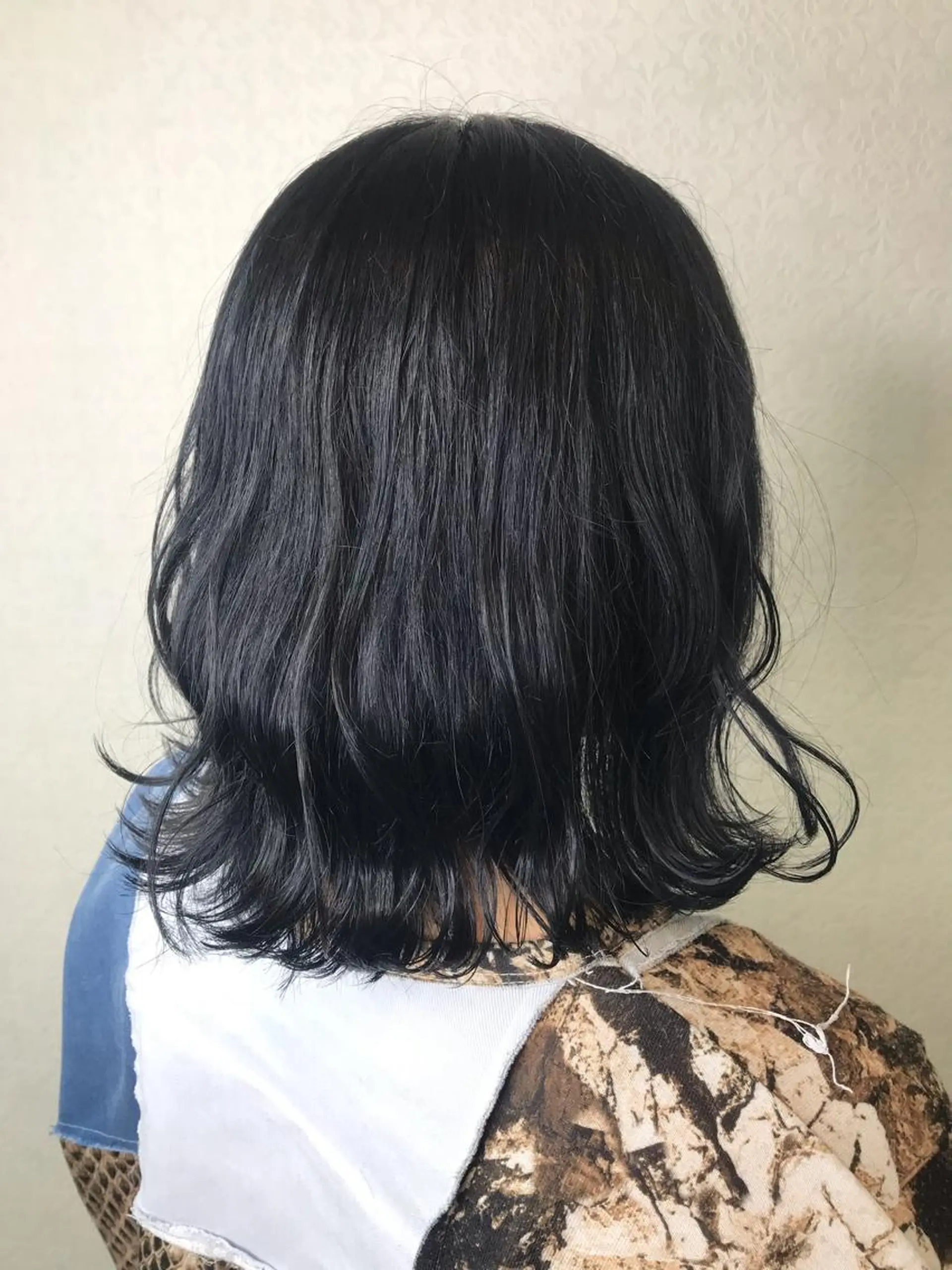 ショート カラー ブルーカラー ブルージュ 透明感カラー 豊田 恭平のヘアスタイル