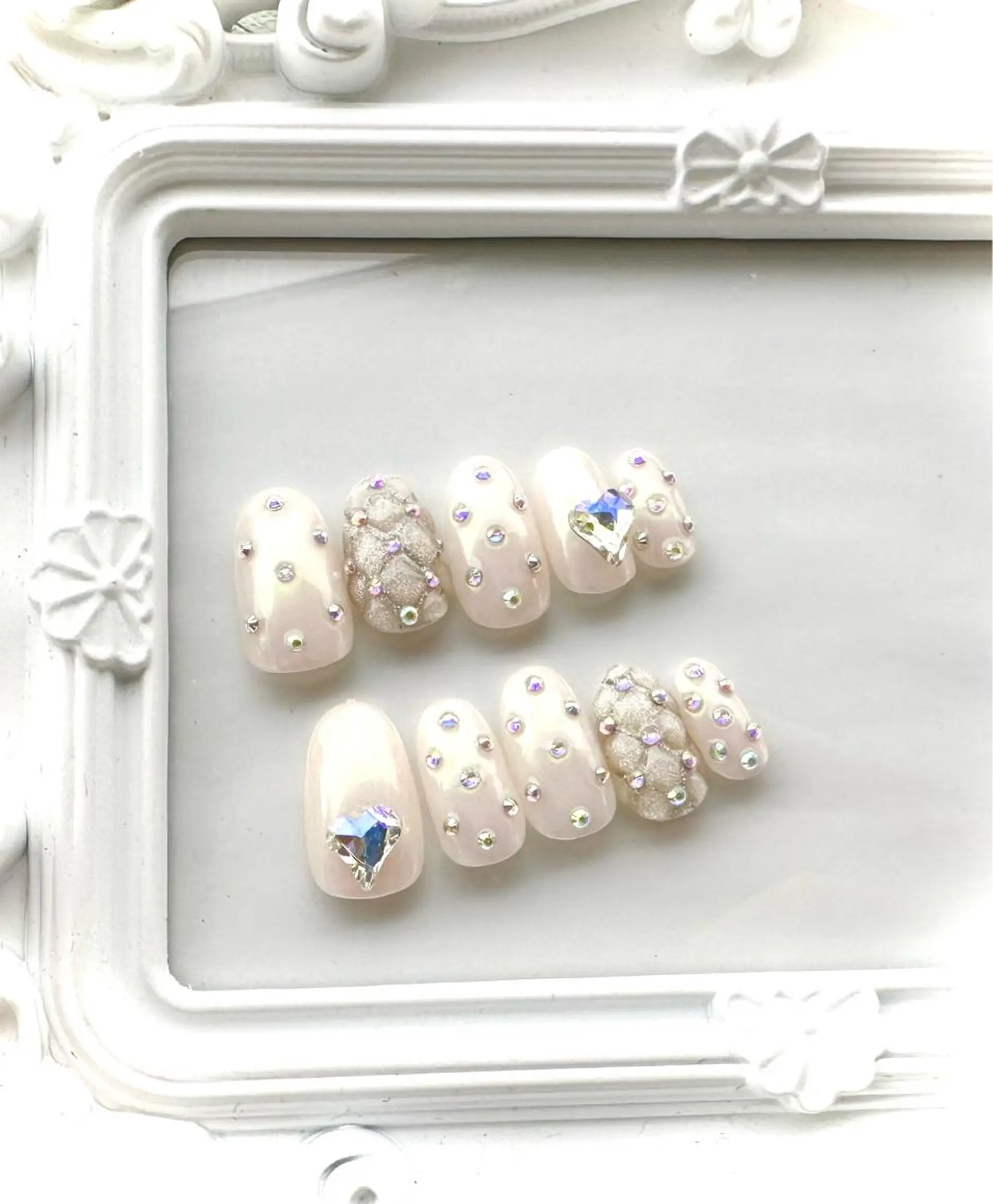 ネイル マルサンカクシカク所属・○△□ 守口市のネイルデザイン