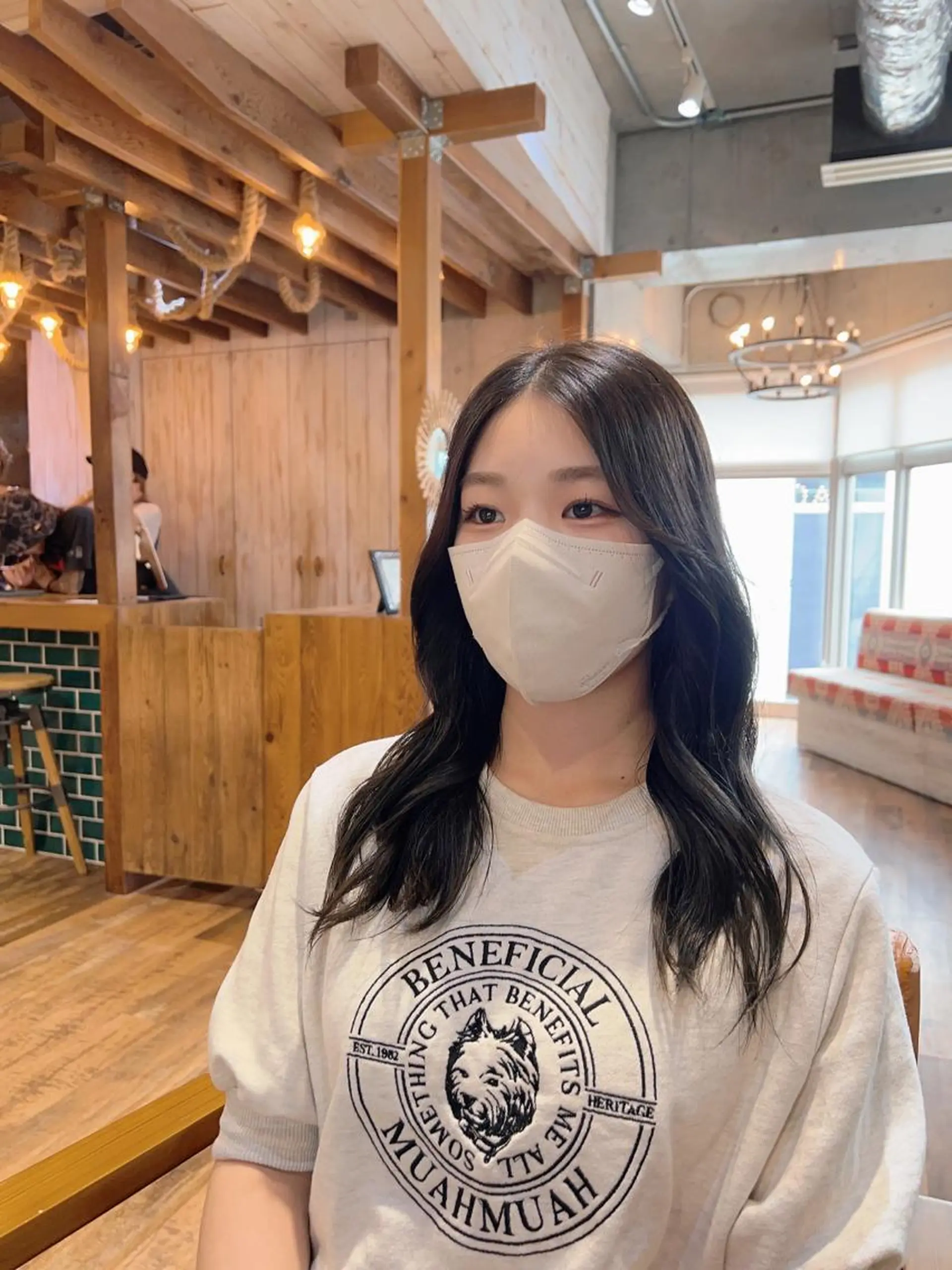 ミディアム カラー ヘアカラー トリートメント 🎨デザイン🥇 美髪・艶髪　日暮千敬のヘアスタイル