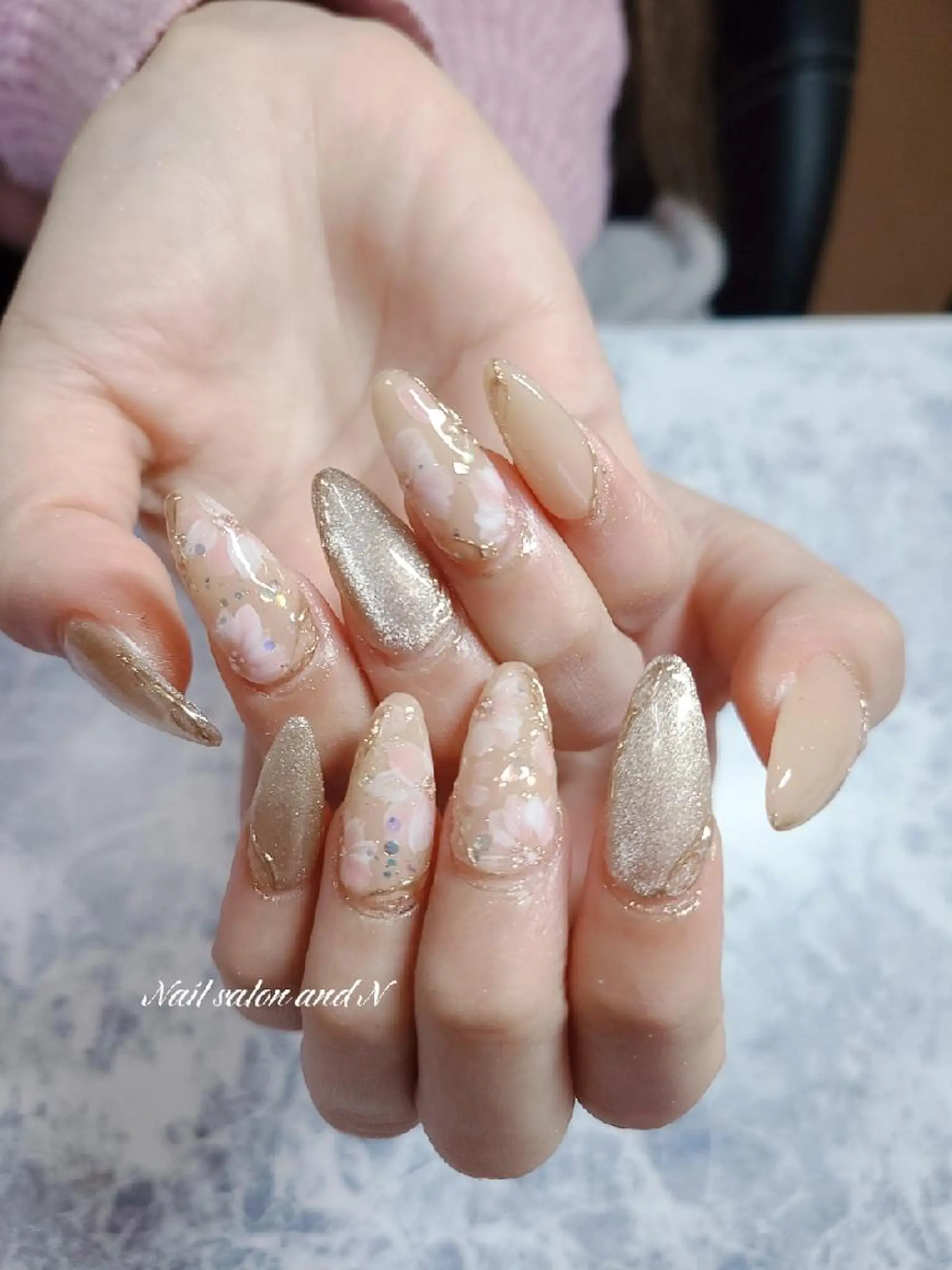 ネイル and Nのネイルデザイン