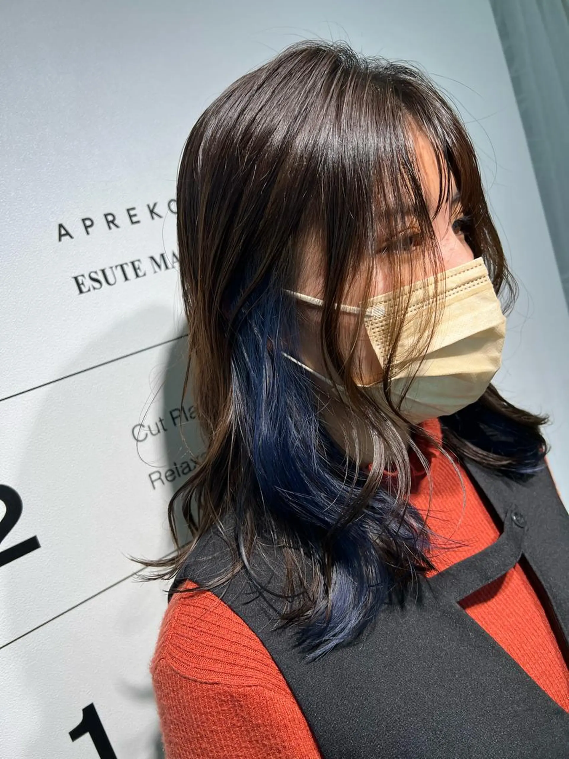 ロング カラー ヘアアレンジ ブルーカラー カット ヘアカラー APREKO SAYAKAのヘアスタイル