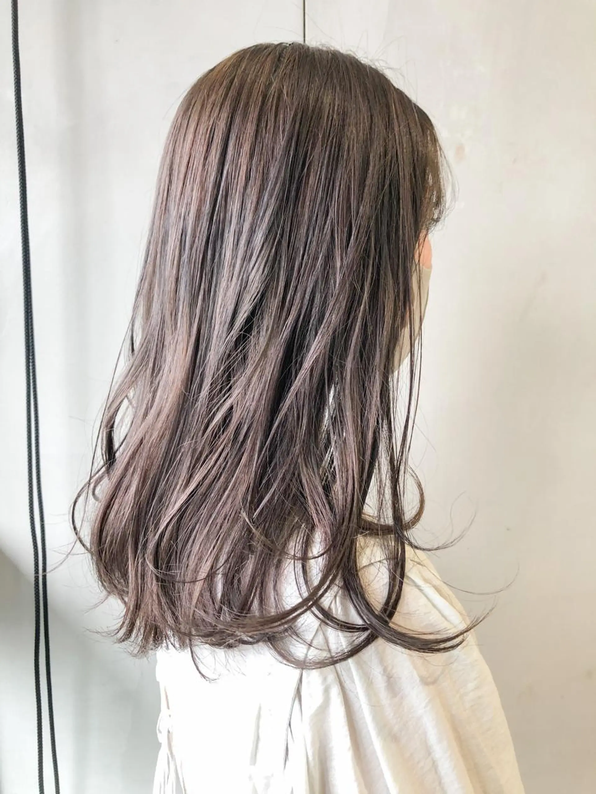 ミディアム カラー 圧倒的透明感カラー nana🦕のヘアスタイル