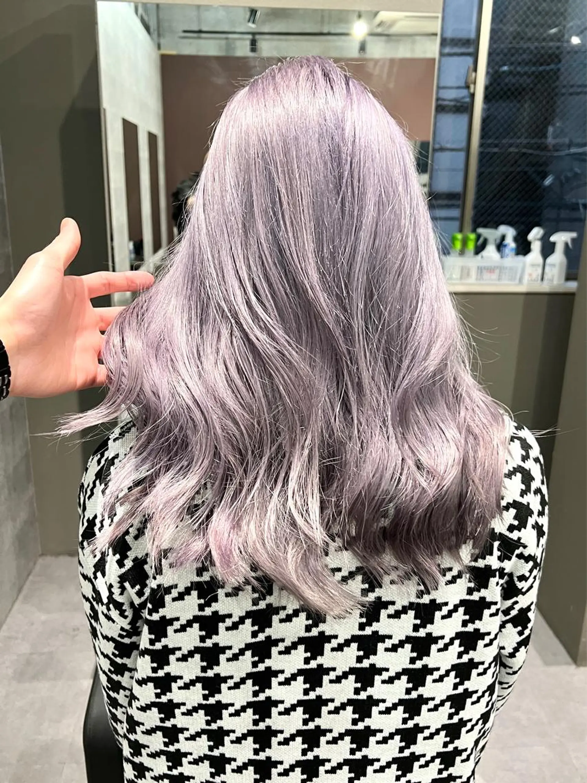 ロング カラー ラベンダーカラー Via officialのヘアスタイル