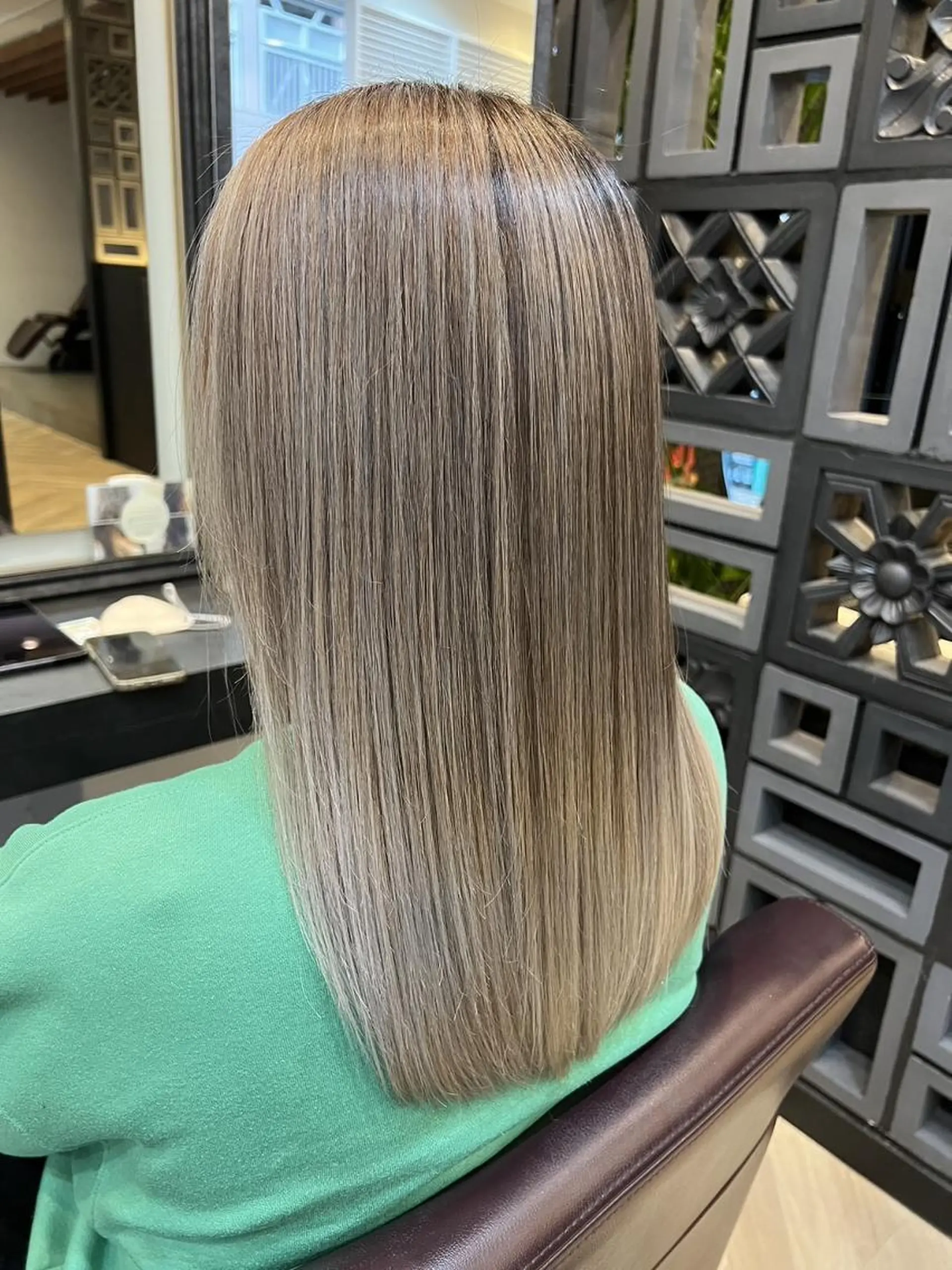 セミロング fiti 港南台店のヘアスタイル