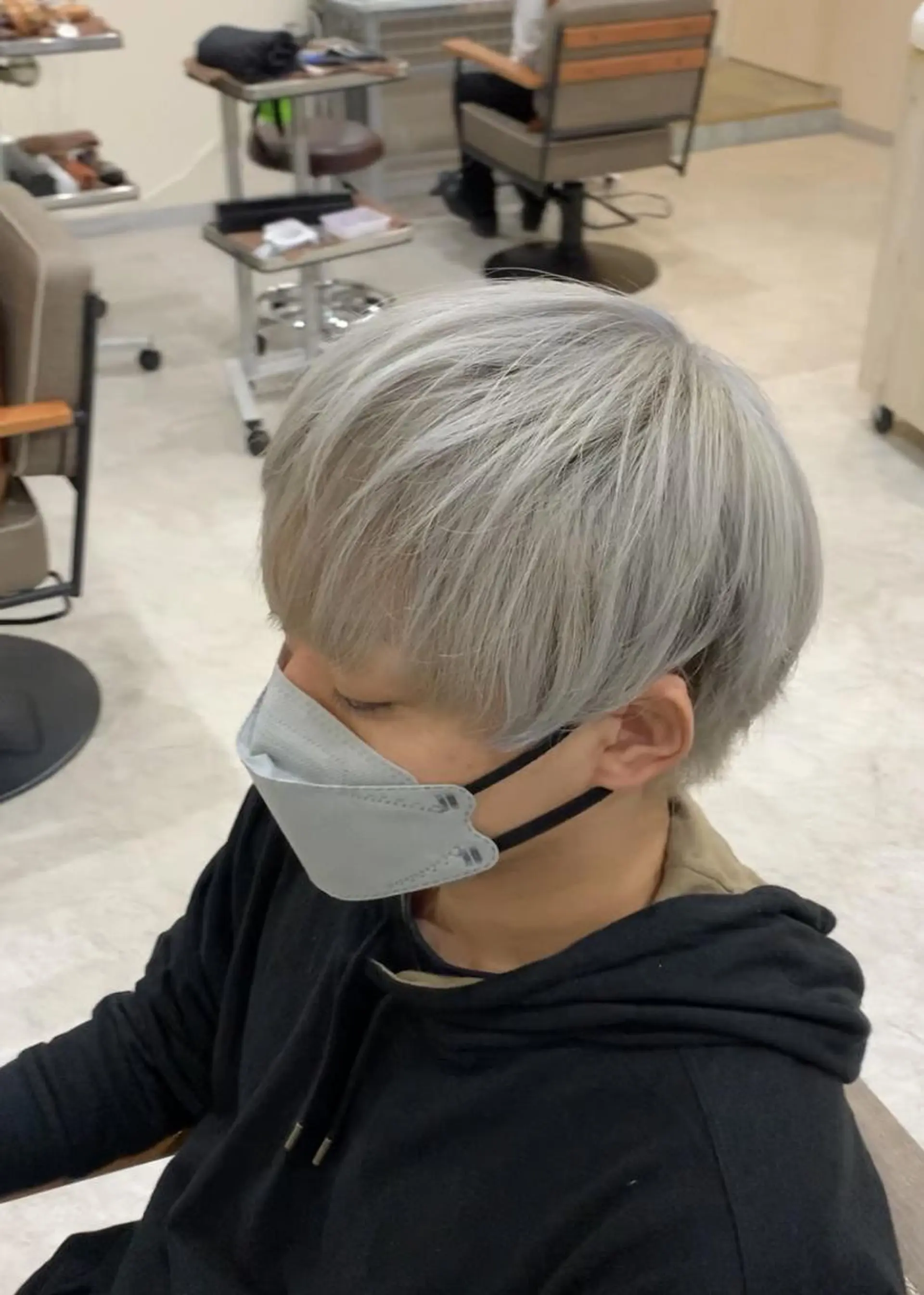 ショート カラー メンズ アップバング メンズブリーチ センターパート フェードカット メンズハイライト カット ヘアカラー トリートメント クセを最大限に活かす メンズパーマ奈良大祐のヘアスタイル