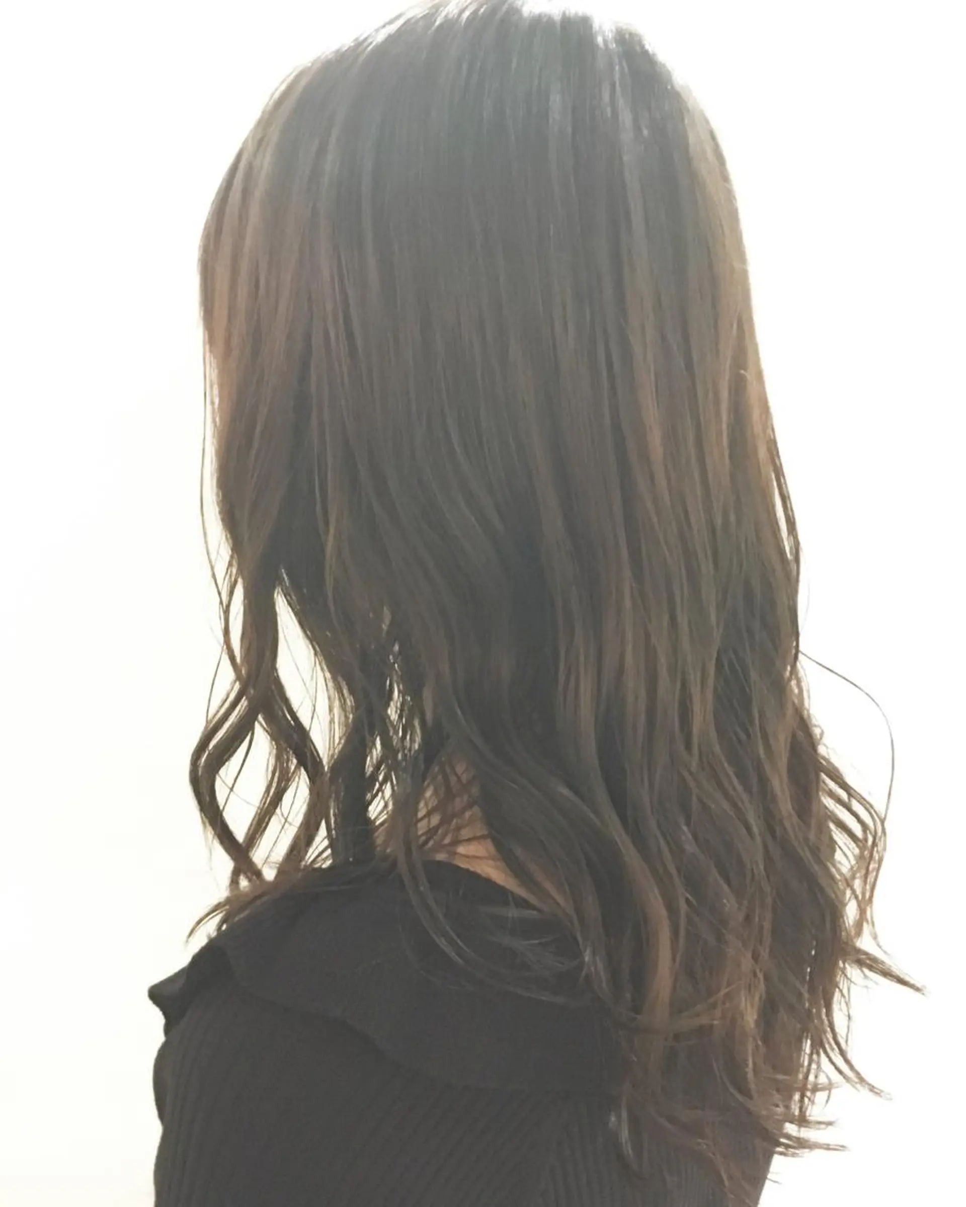 ロング カラー パーマ ヘアアレンジ ベージュカラー エグチ アキラのヘアスタイル