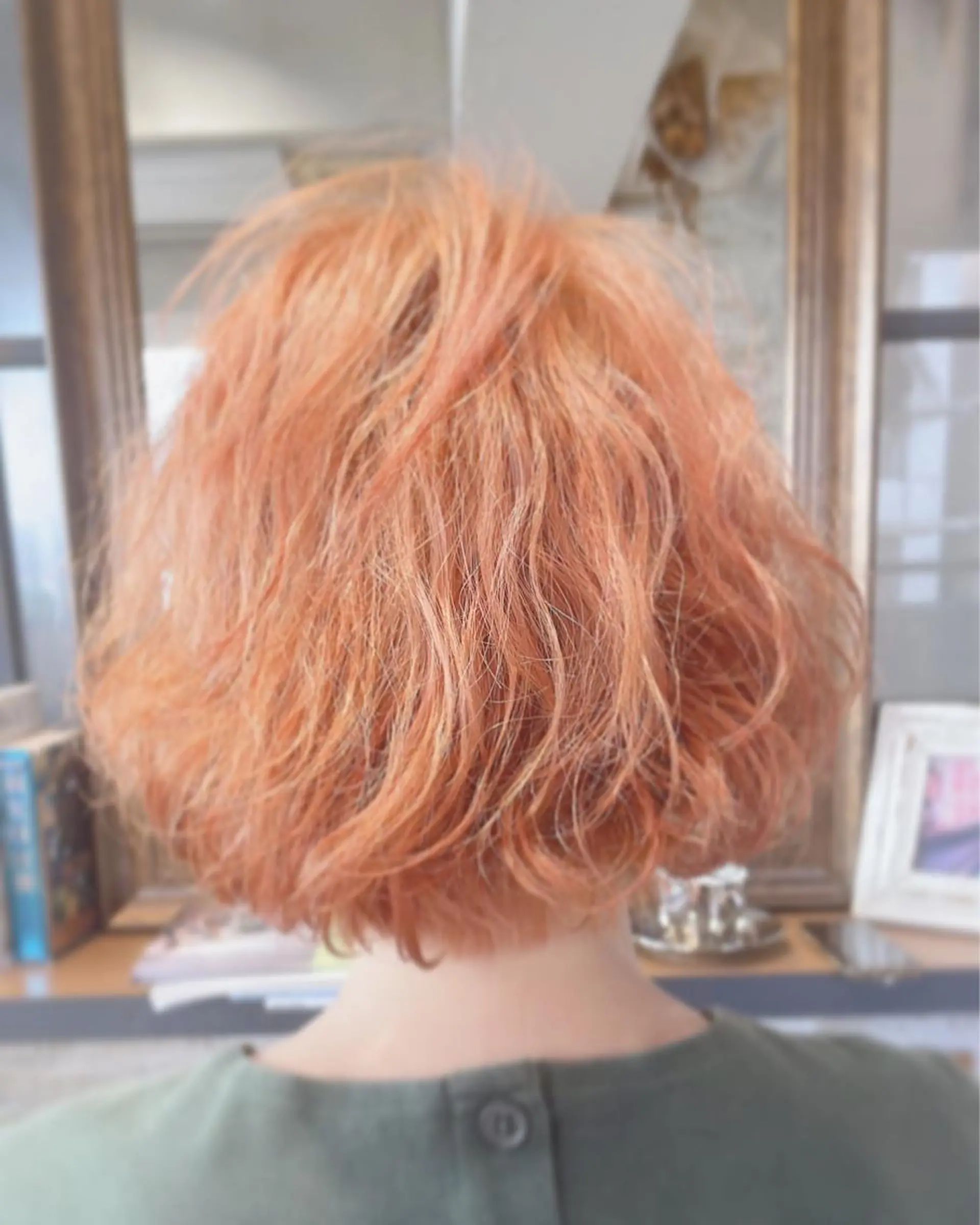 ショート カラー パーマ Calenda/ パーソナル美髪サロンのヘアスタイル