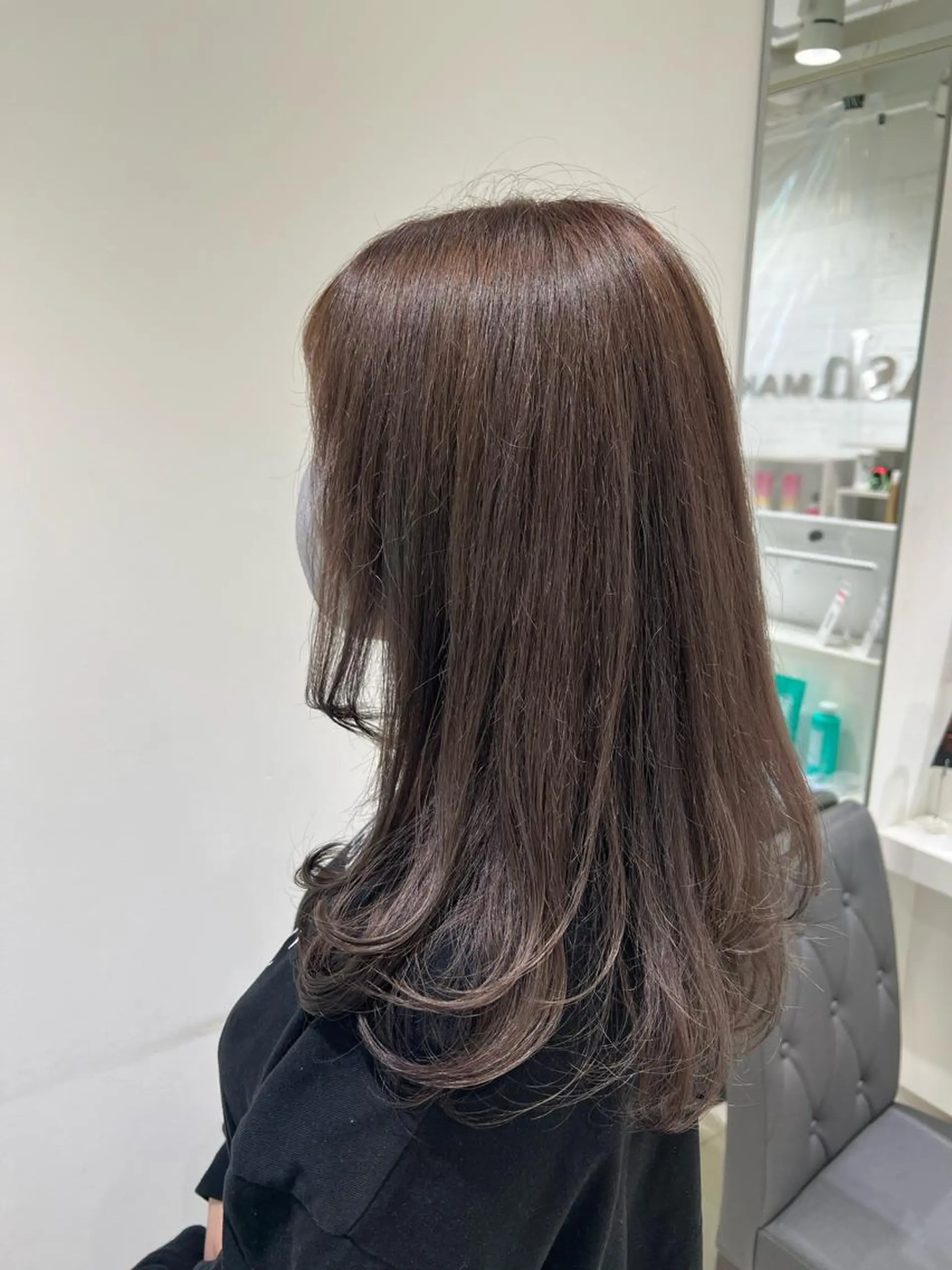 ロング カラー 透明感カラー グレージュ ラベンダーカラー ラベンダーグレージュ ラベンダーグレー 【暖色カラー特化】 中山由梨のヘアスタイル