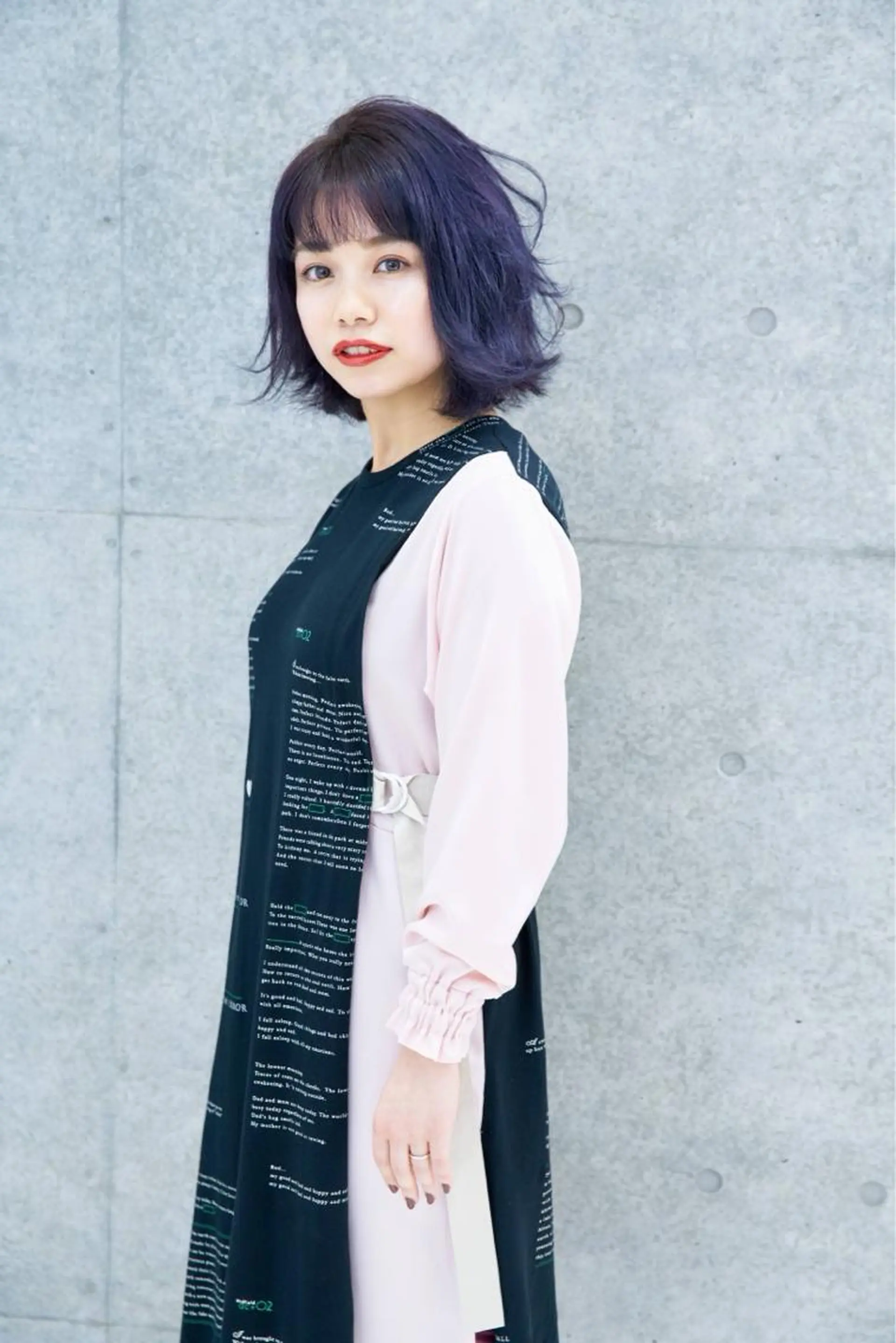 ミディアム カラー CoCooN satoshiのヘアスタイル