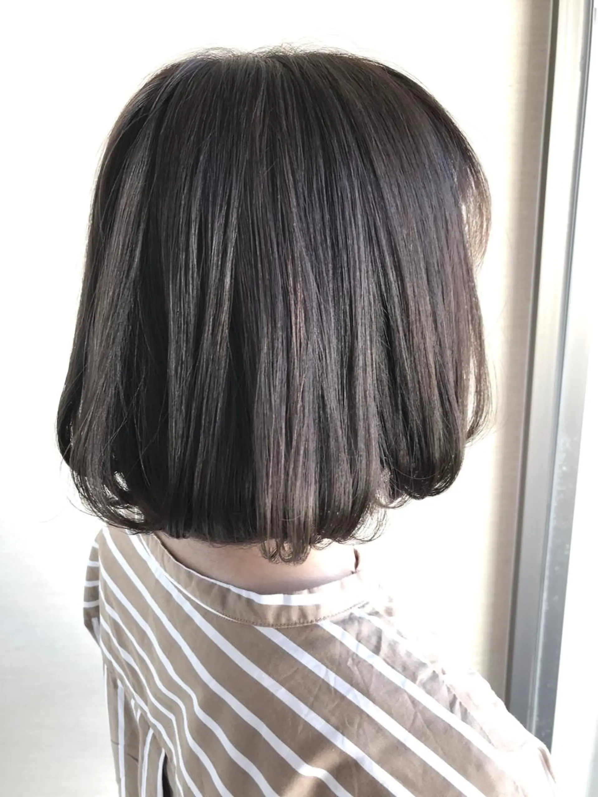 ミディアム カラー アッシュ 透明感カラー イルミナカラー エイジングケア特化 美容師✂️山崎竜二のヘアスタイル