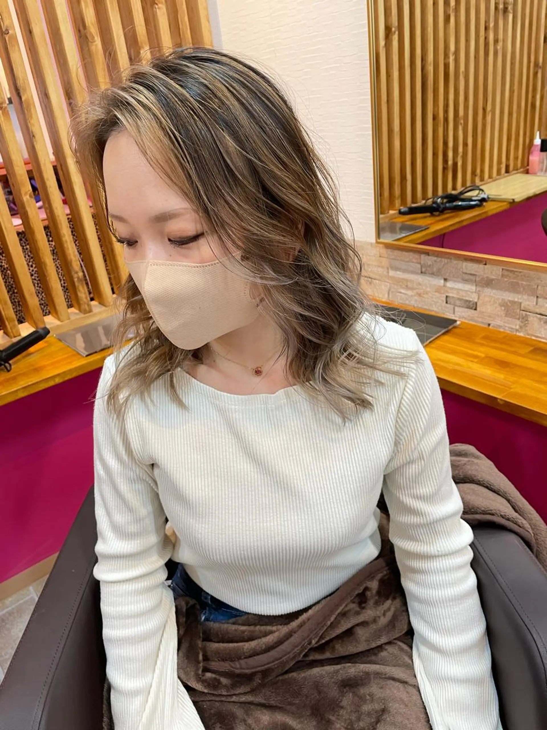 ロング カラー バレイヤージュ ベージュカラー レイヤーカット カット ヘアカラー トリートメント STAR RIVER所属・YUI/ ブリーチカラー🌷のヘアスタイル