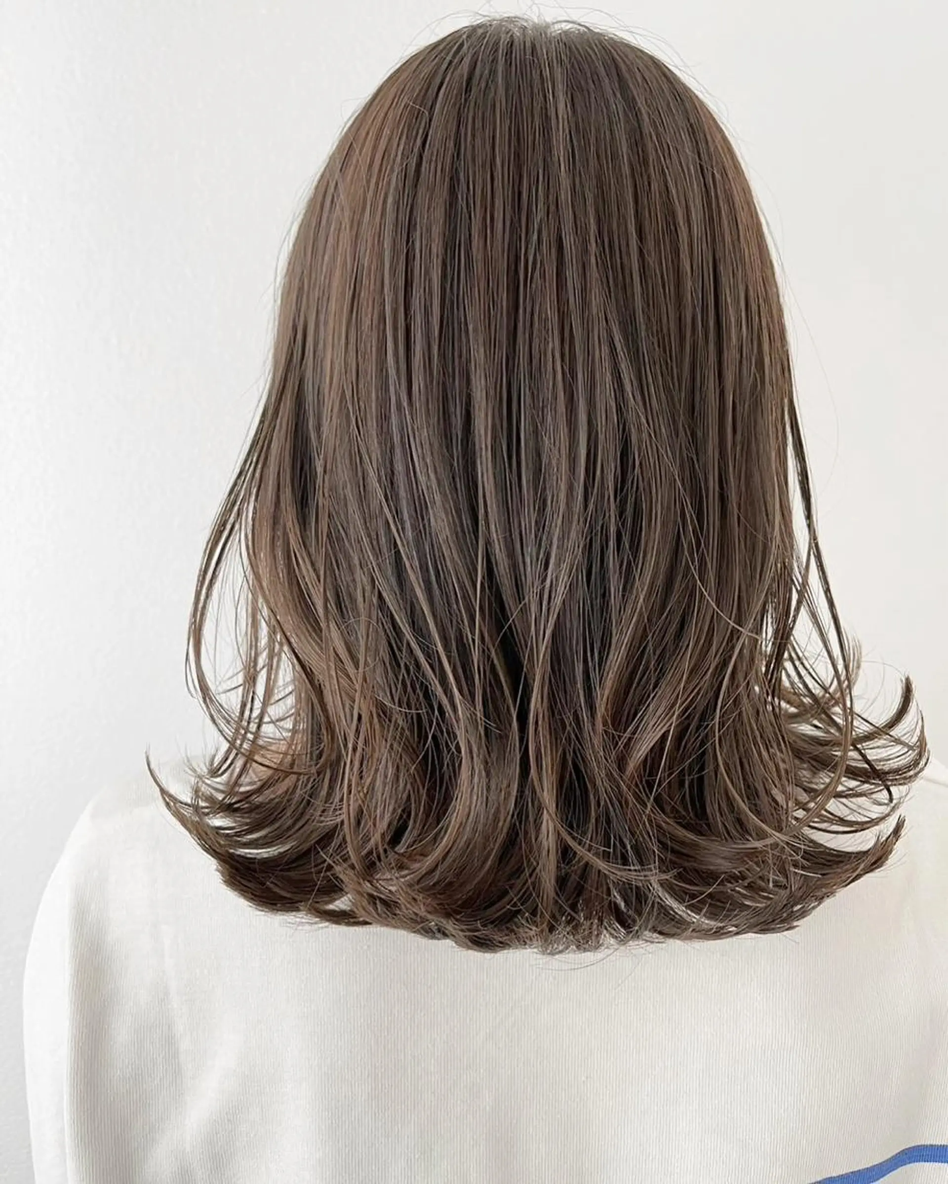 ロング カラー カット ヘアカラー KNOWHOW京都所属・トレンド/顔まわり/ レイヤー/グレージュのヘアスタイル