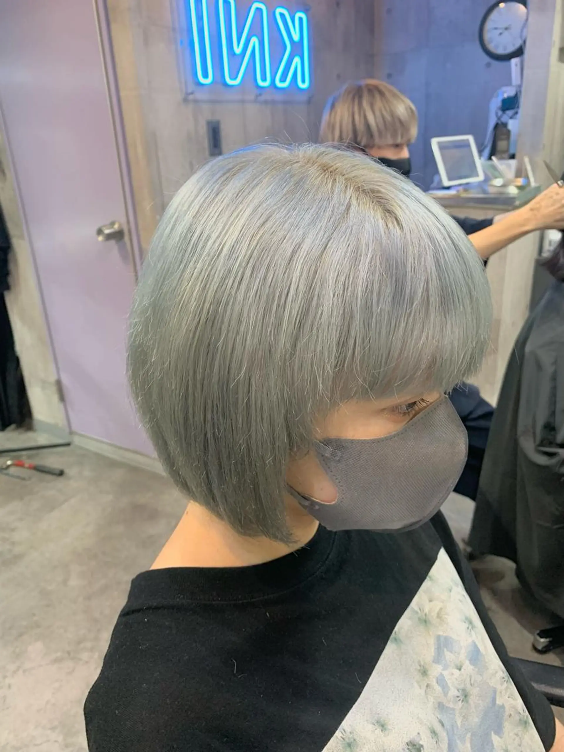 ショート カラー ヘアカラー トリートメント ハイトーン/メンズ/ ウルフ特化 小松のヘアスタイル