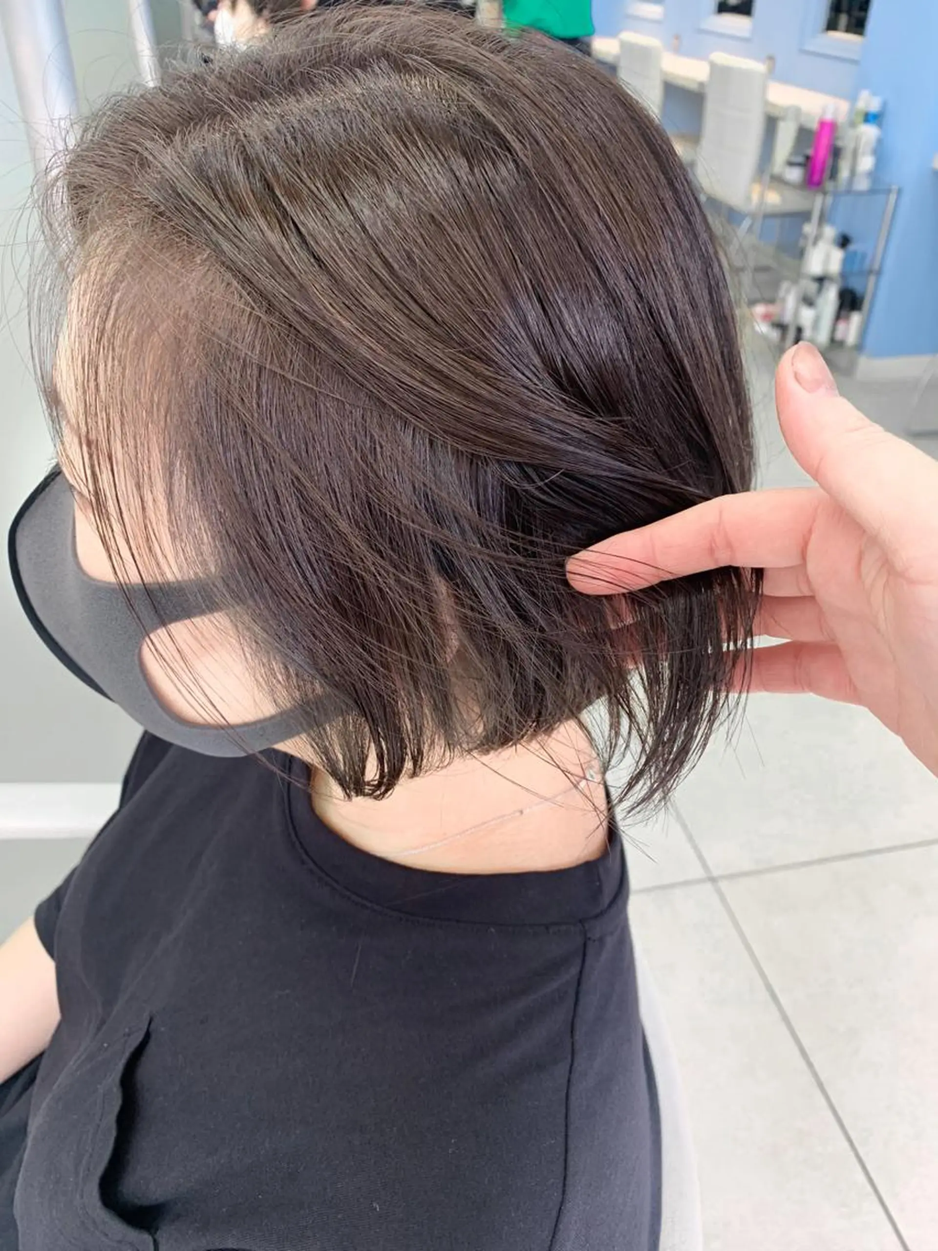 ショート カラー ベージュカラー ブリーチ インナーカラー ホワイトベージュ ヘアカラー トリートメント ✂︎✂︎レディースの メンズカット屋さんのヘアスタイル