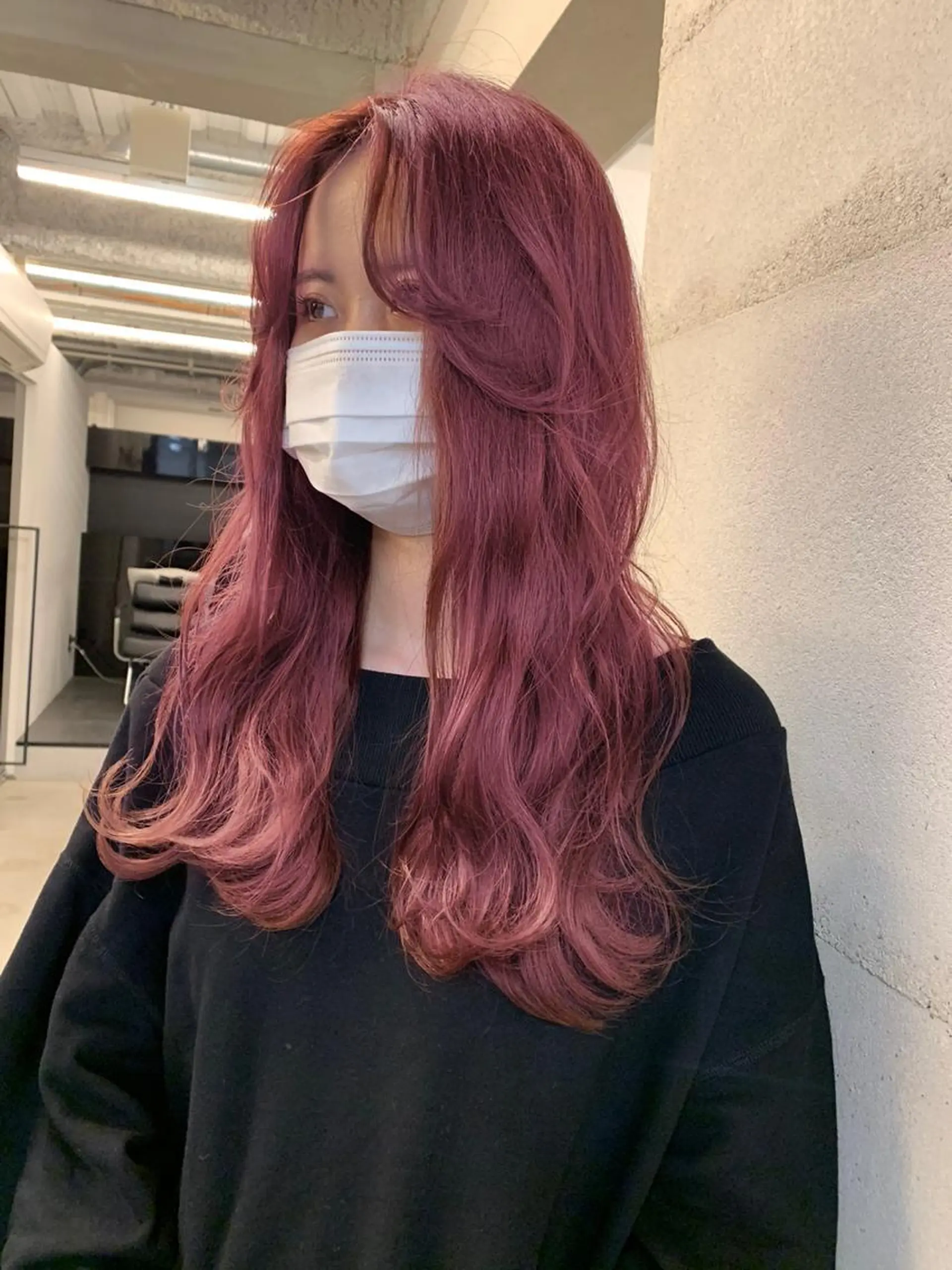 ロング カラー 透明感/オリーブ/ グレージュ/YUKAのヘアスタイル