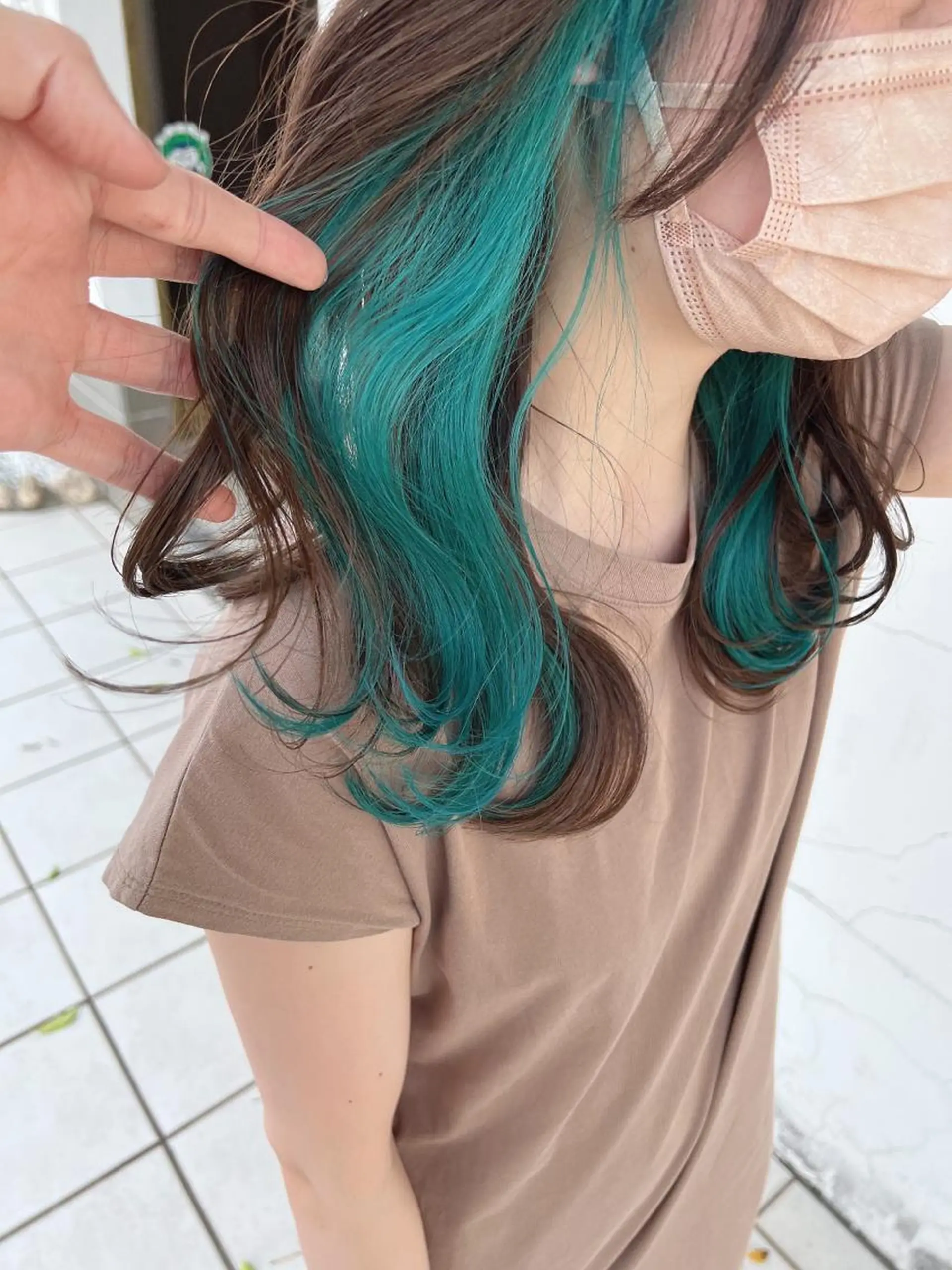 ロング カラー ブルーカラー ヘアカラー トリートメント 具志 正太のヘアスタイル