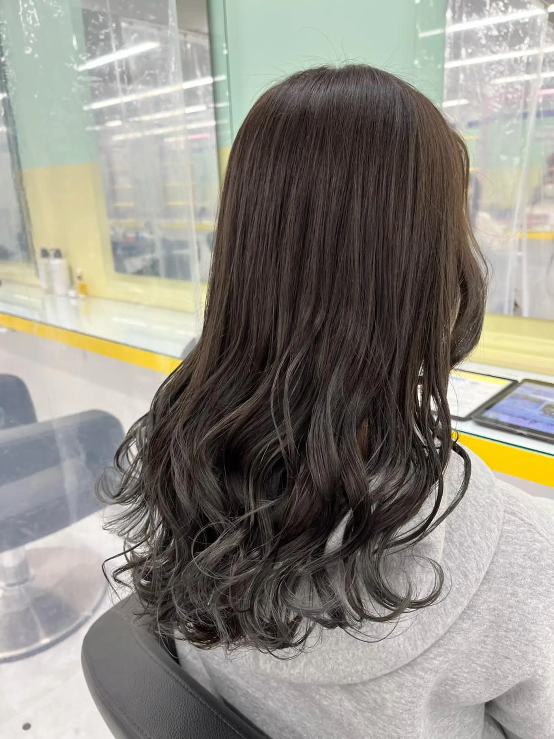 ロング ヘアカラー I S所属・🌿透明感カラー‪ 縮毛矯正✨かずきのヘアスタイル