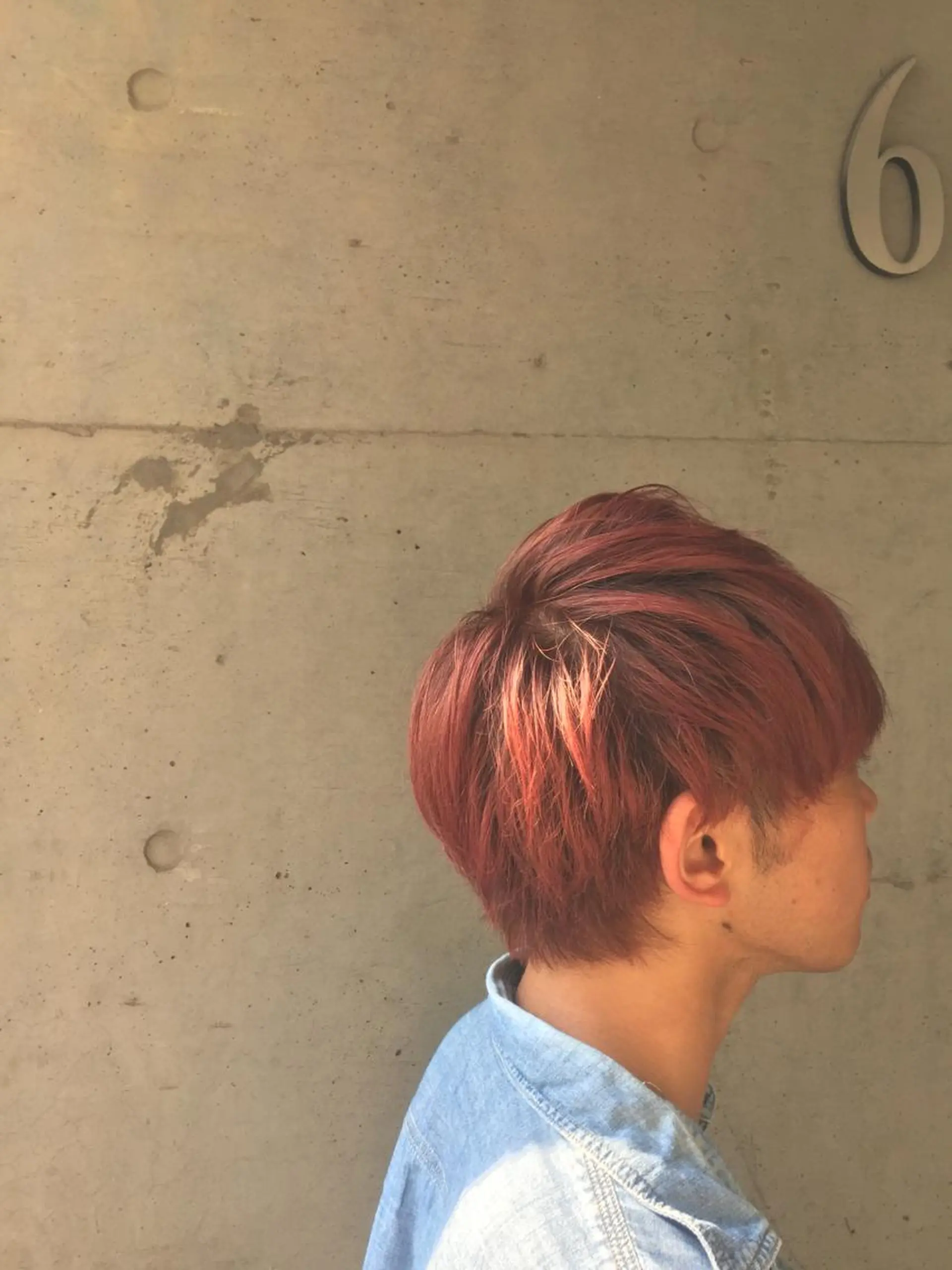 カラー メンズ メンズブリーチ ブリーチ レッドカラー 髪質改善/レイヤー ストウシンゴのヘアスタイル