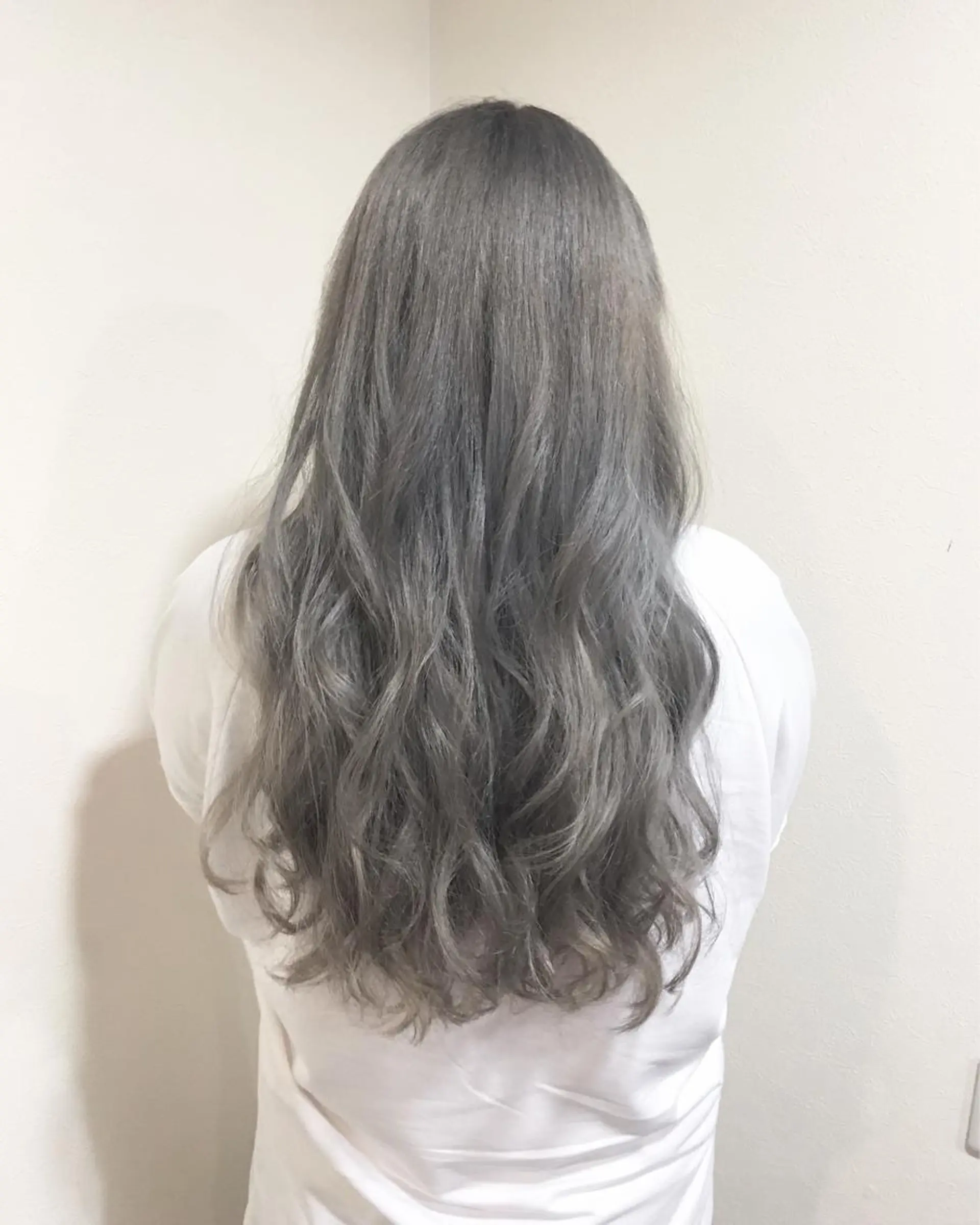 ロング ヤマグチ ヒカルのヘアスタイル