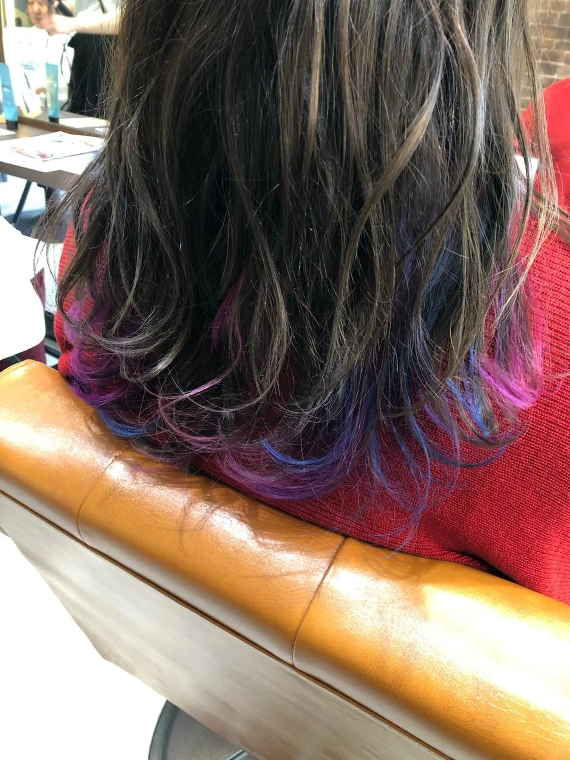 ロング カラー ブルーカラー インナーカラー ピンクカラー 松本 明日可のヘアスタイル