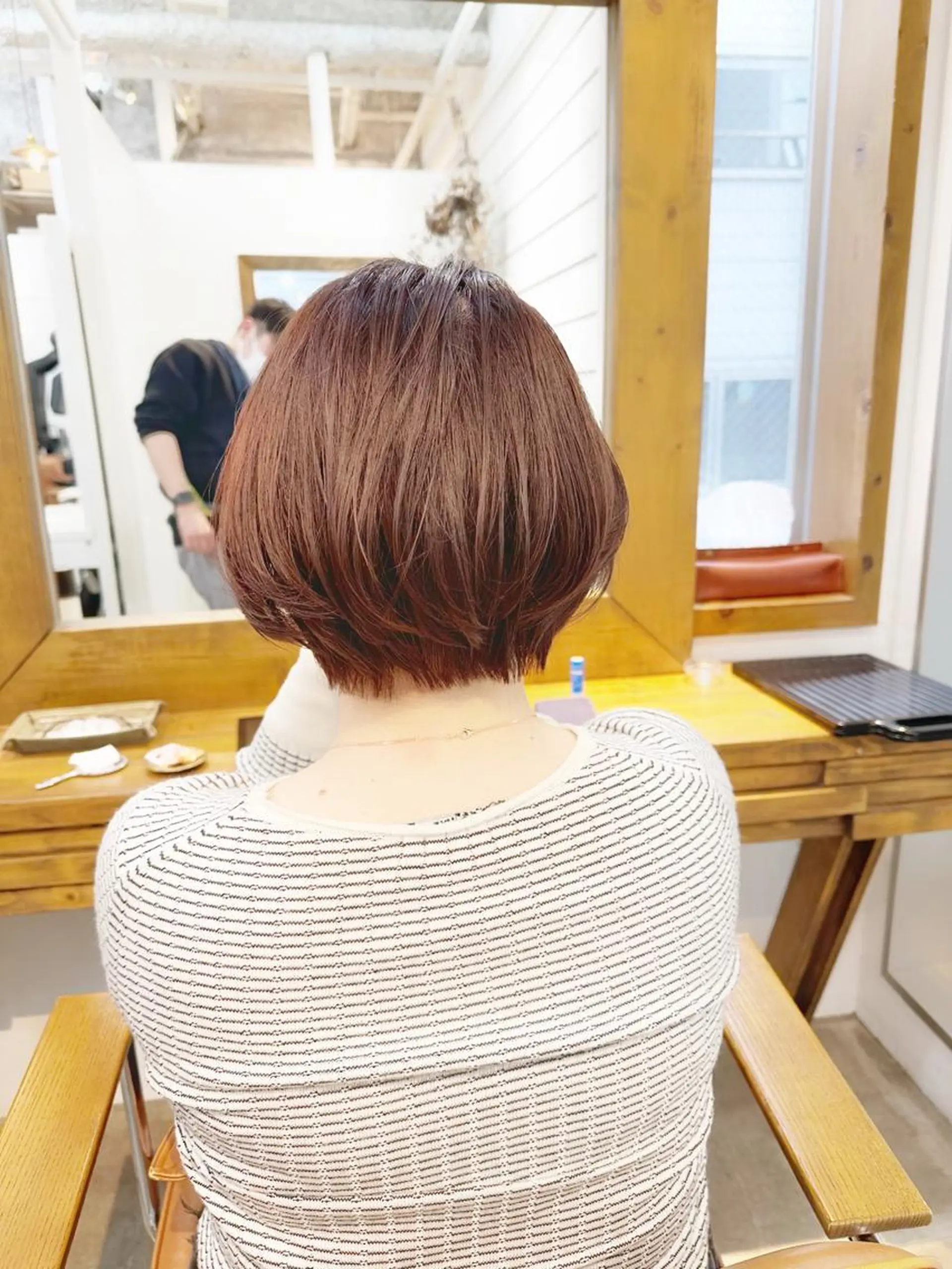 ショート カラー ショートボブ ショートレイヤー ハンサムショート 丸みショート アディクシーカラー newline銀座所属・🍀🍀🍀 金子涼🍀🍀🍀のヘアスタイル