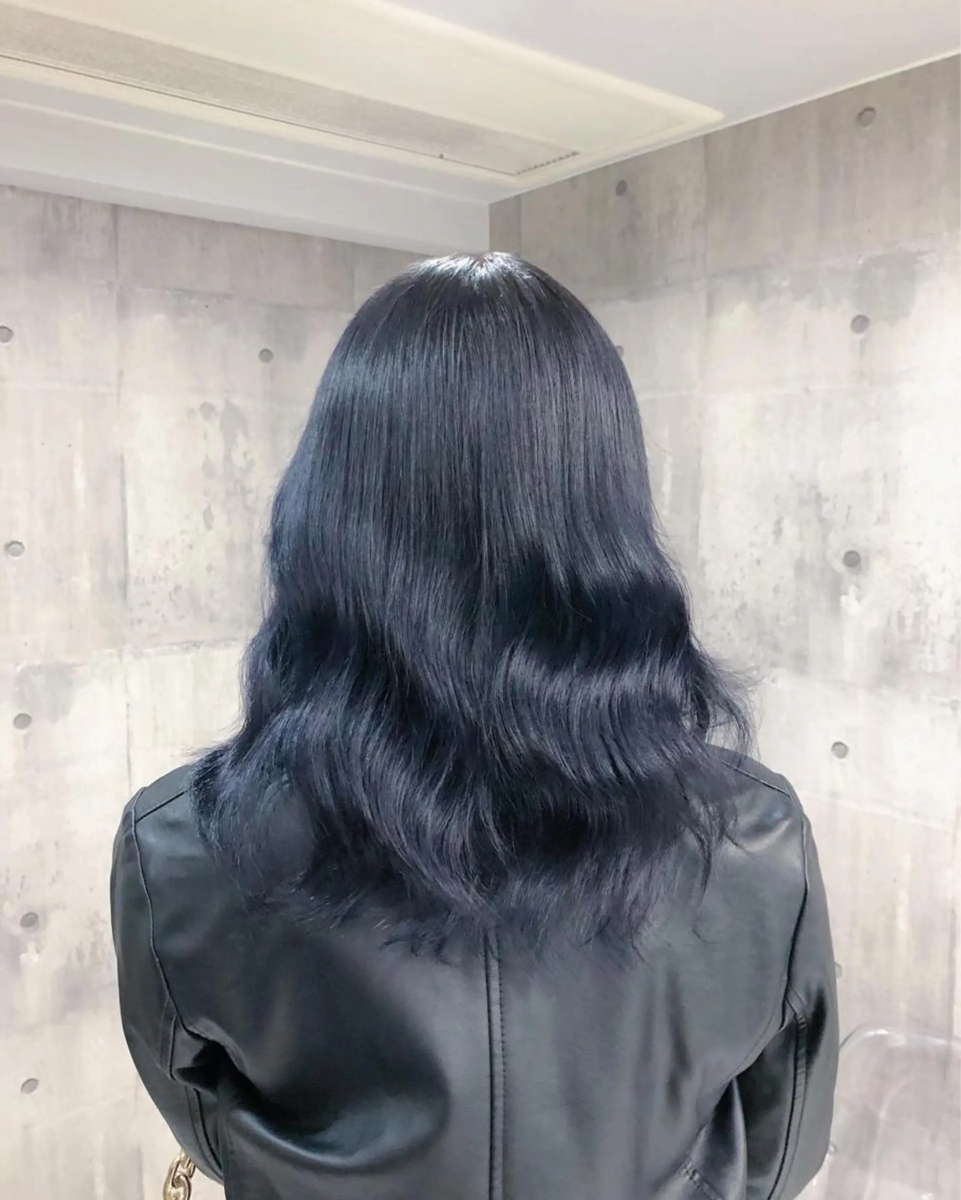 ロング カラー アッシュ アッシュグレー アッシュグレージュ バレイヤージュ ミストバング メンズ特化/パーマ/ 骨格矯正カット/真人のヘアスタイル